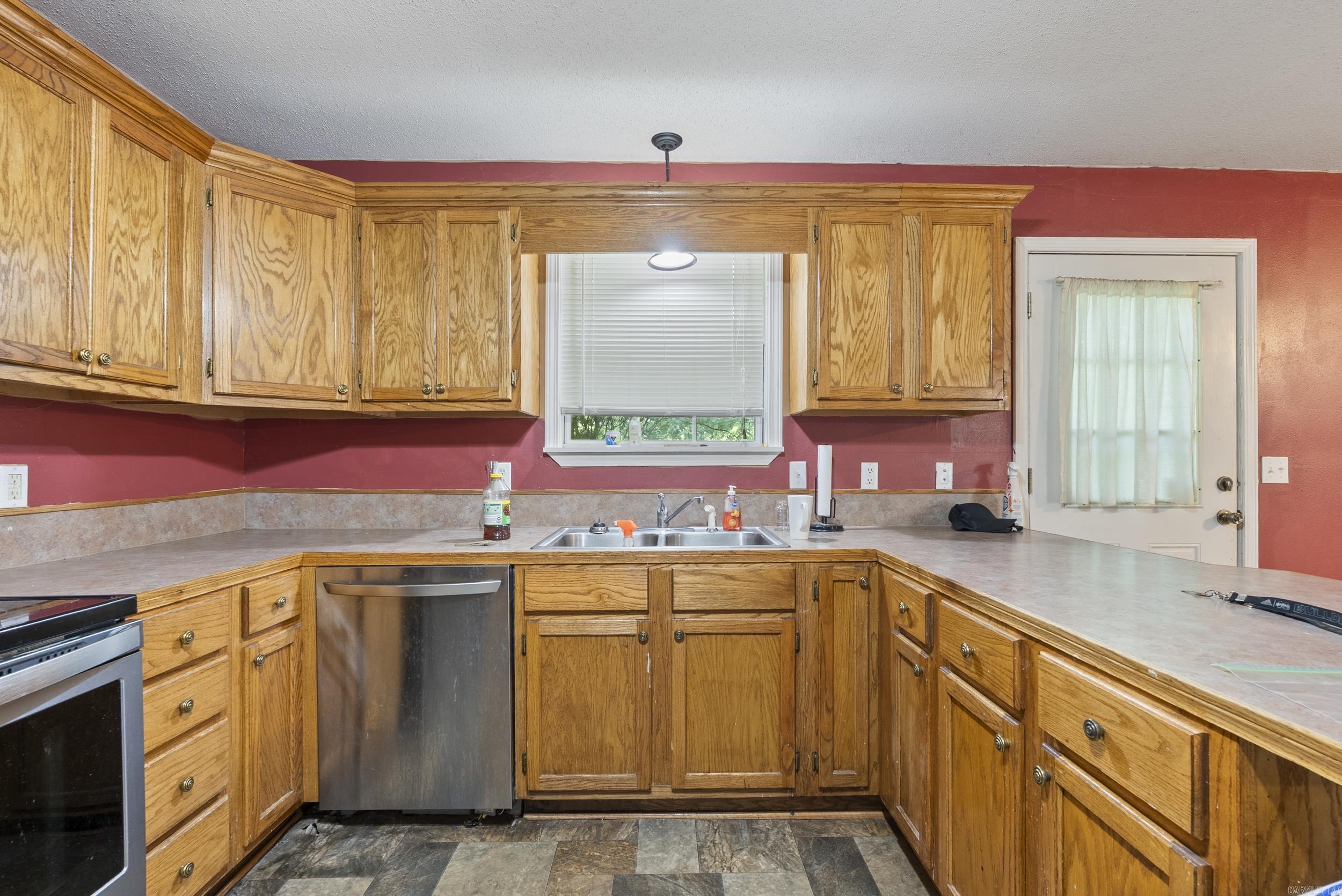 1771 Green Hills  Star City, AR