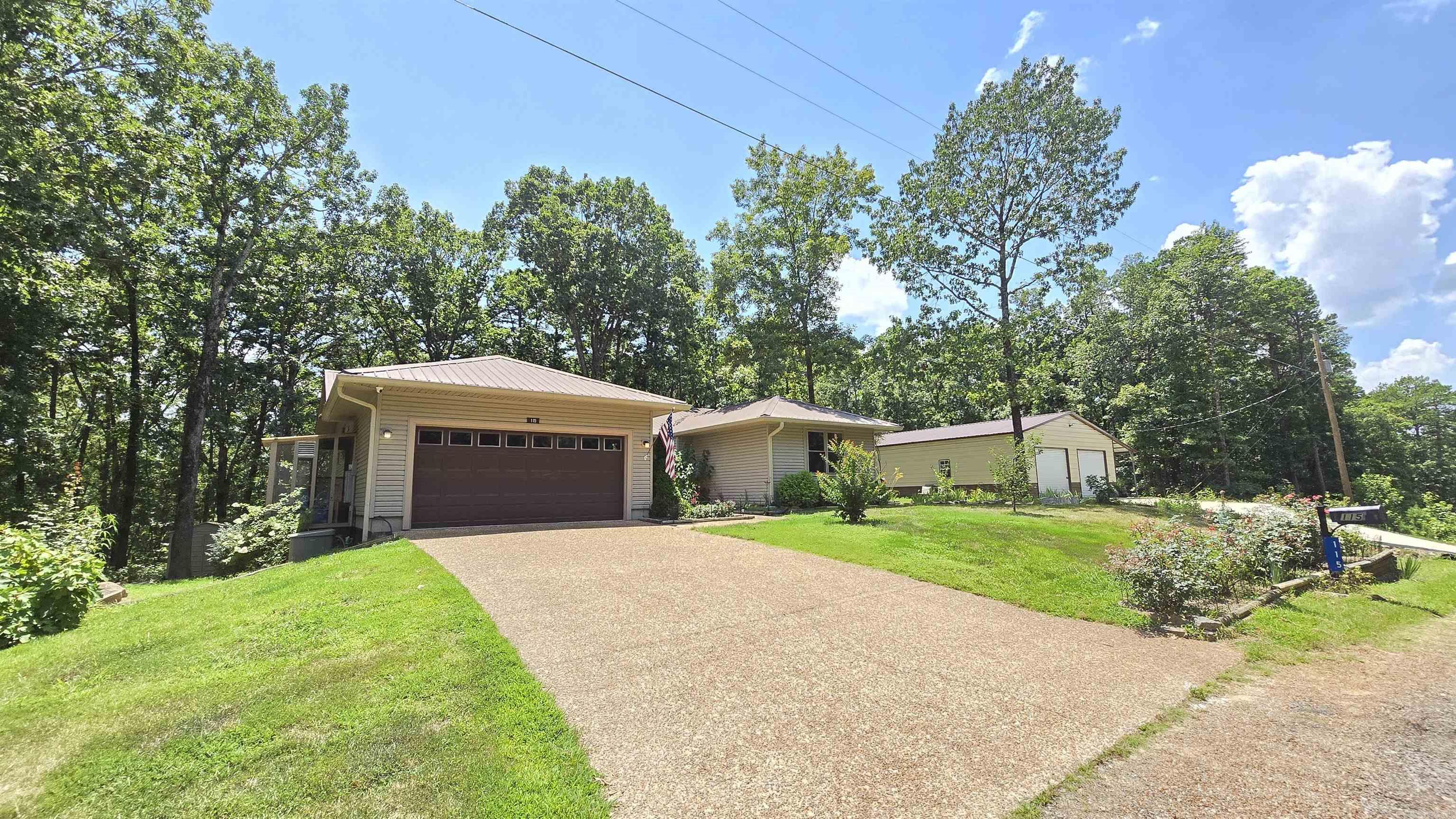 115 Nodding Pines  Fairfield Bay, AR