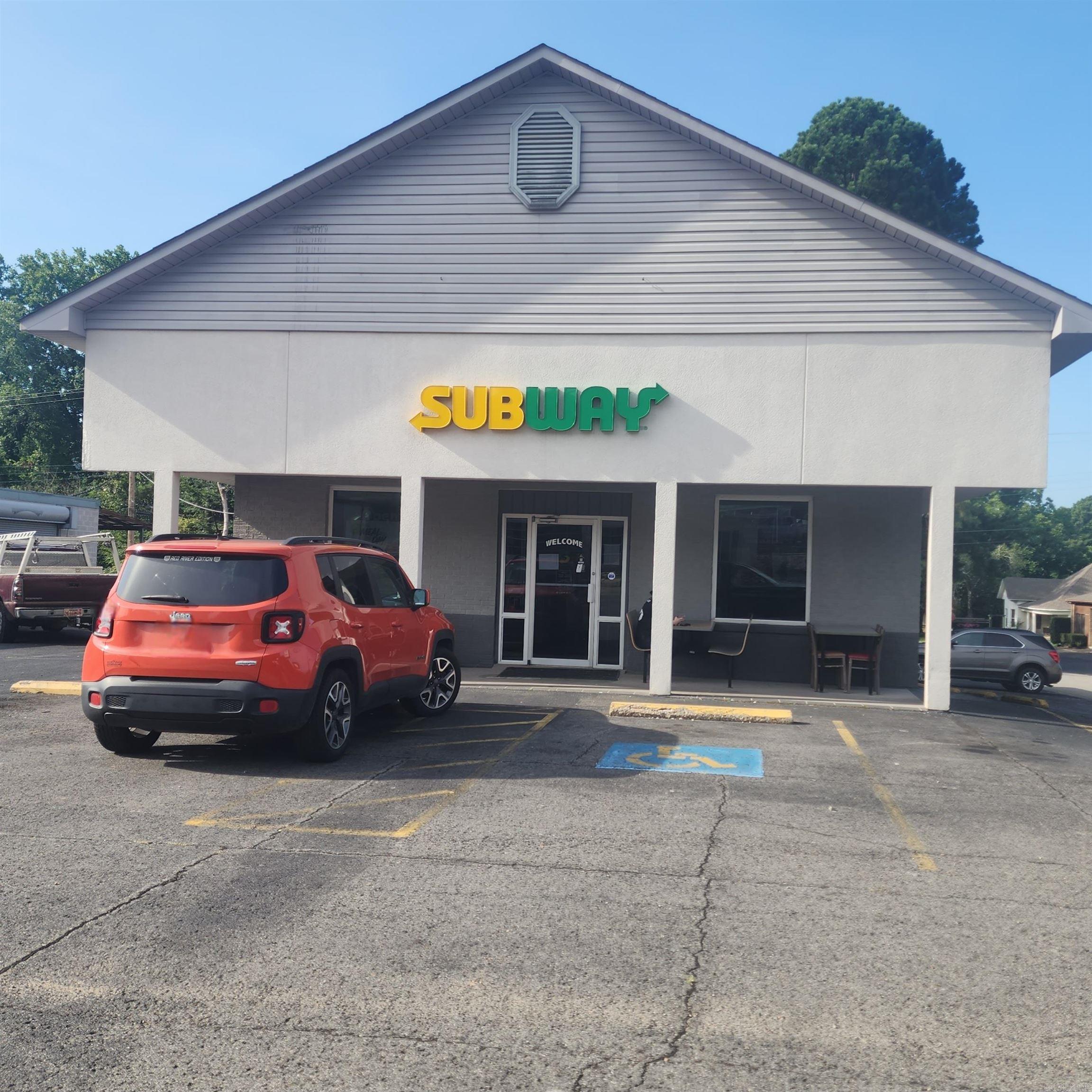 525 W Main  Heber Springs, AR