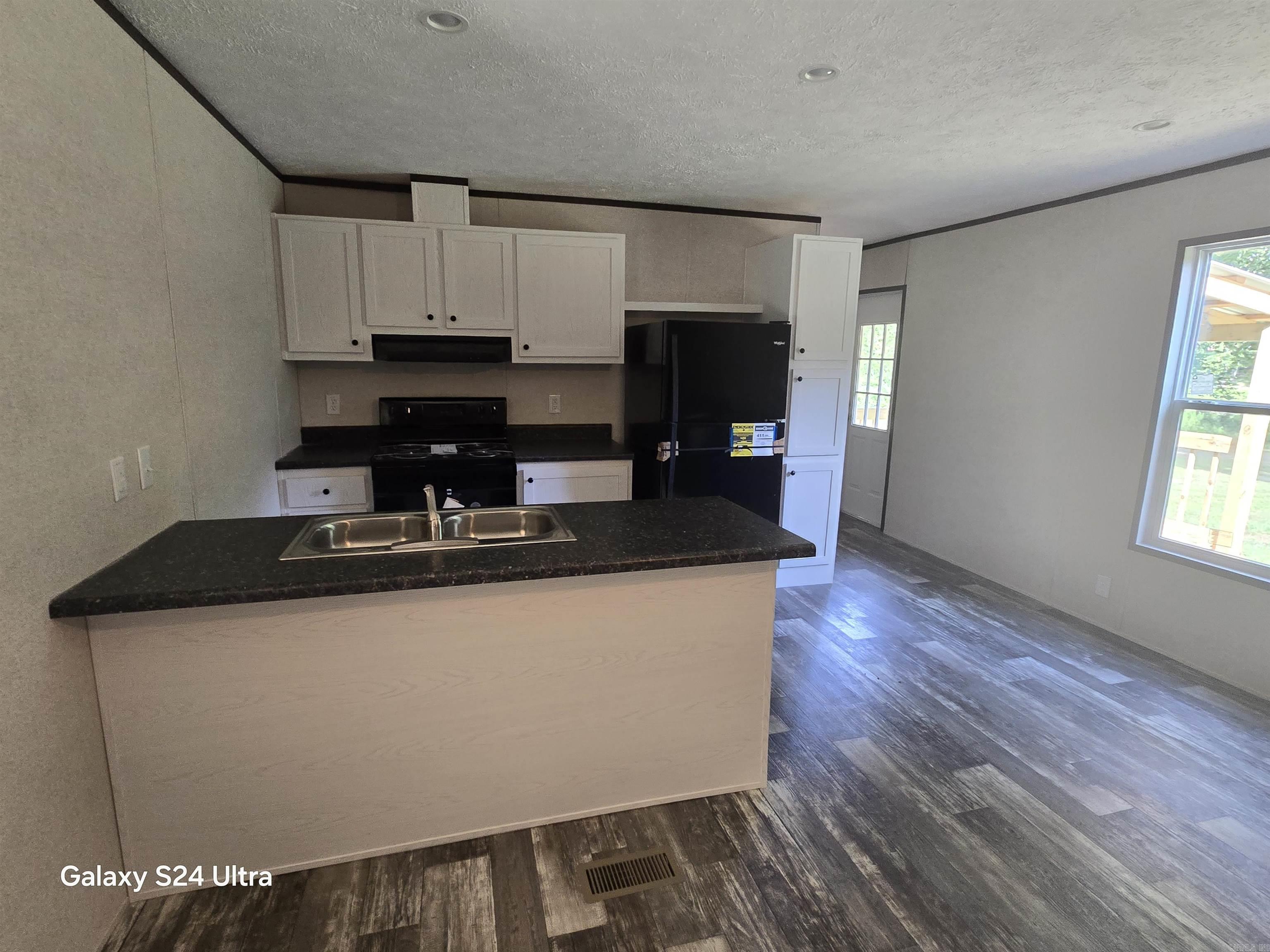 39 Lakeshore  Sidney, AR