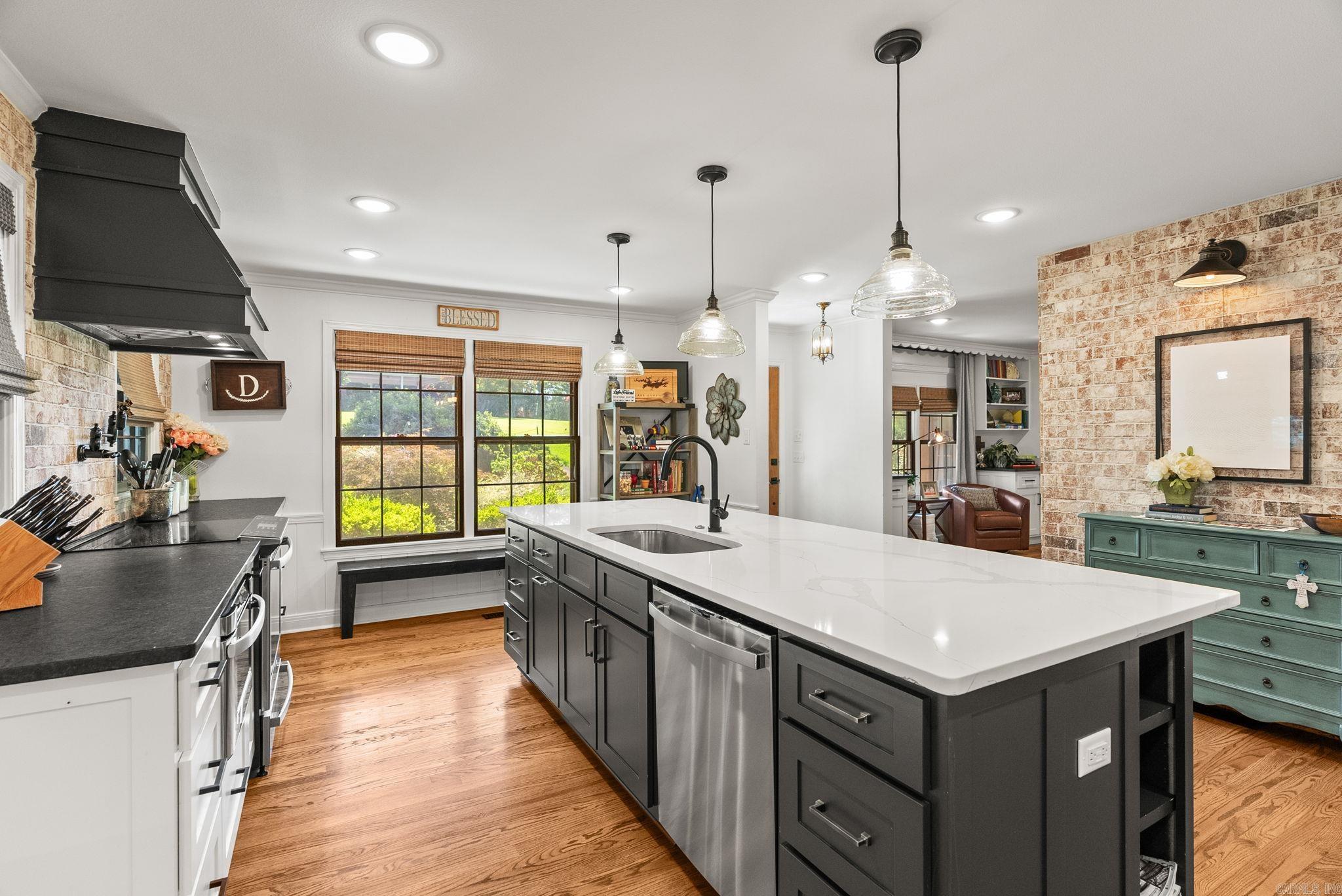 38 Pine Manor  Little Rock, AR