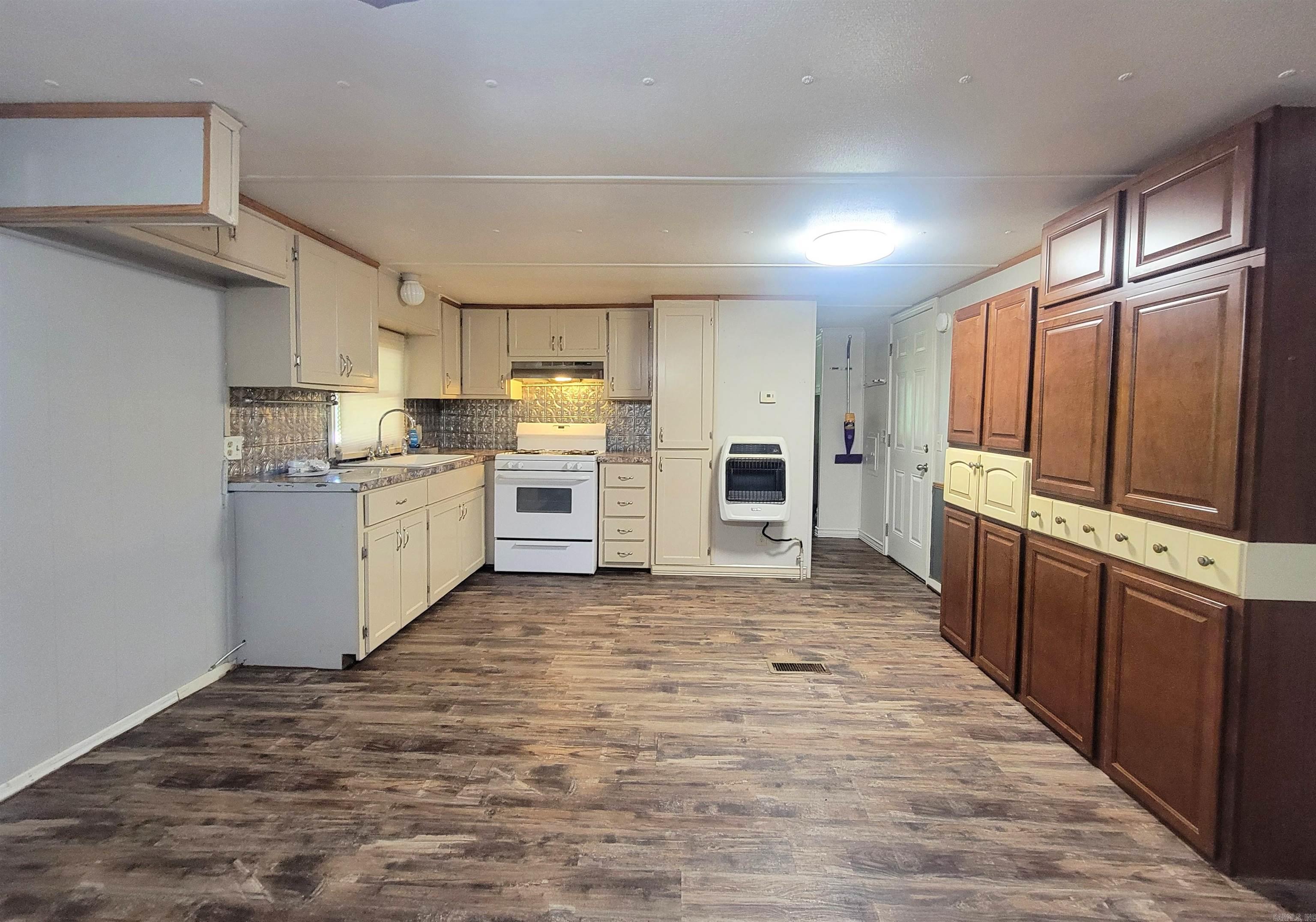 2205 Claud  White Hall, AR