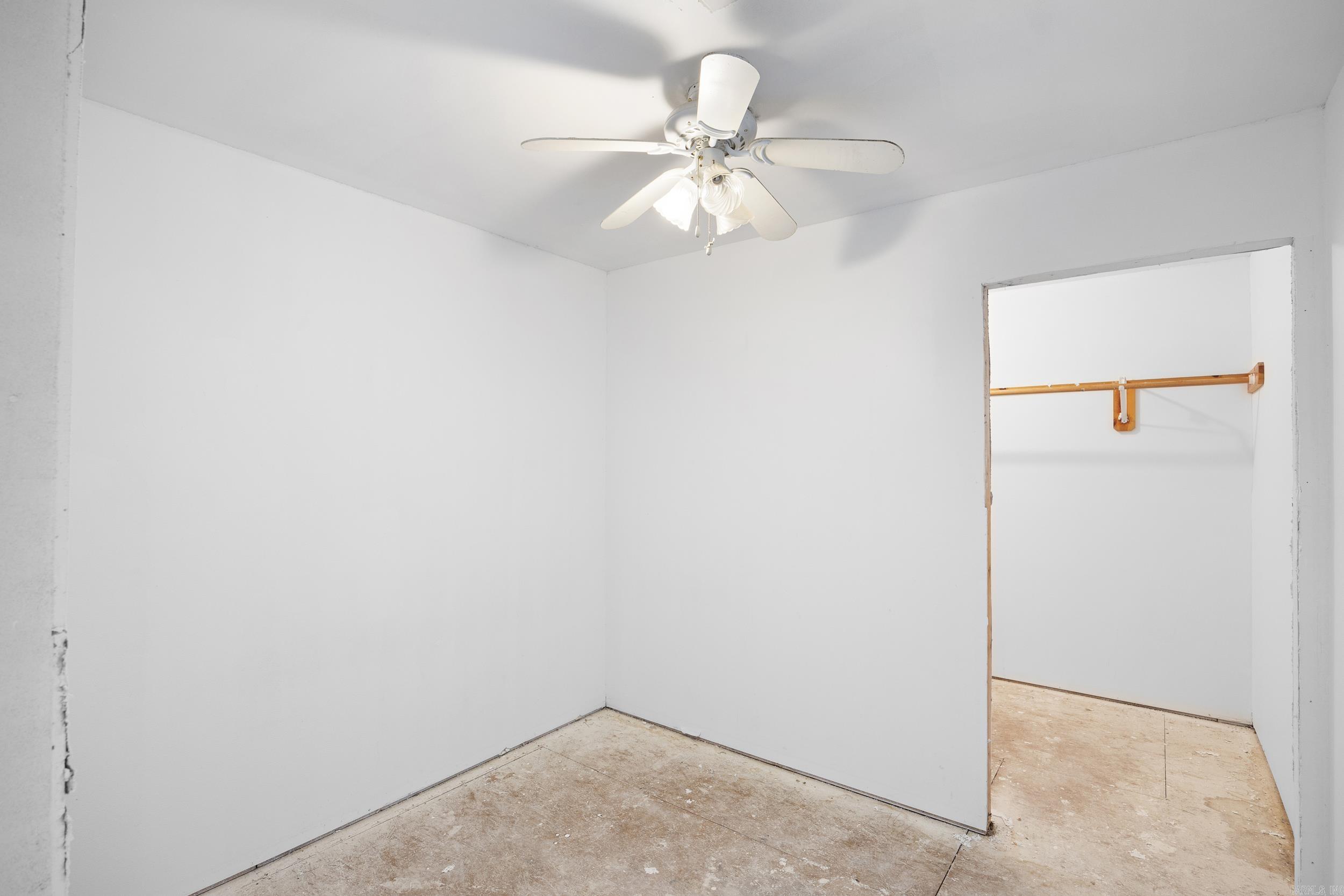 128 Collins Farm  Dover, AR