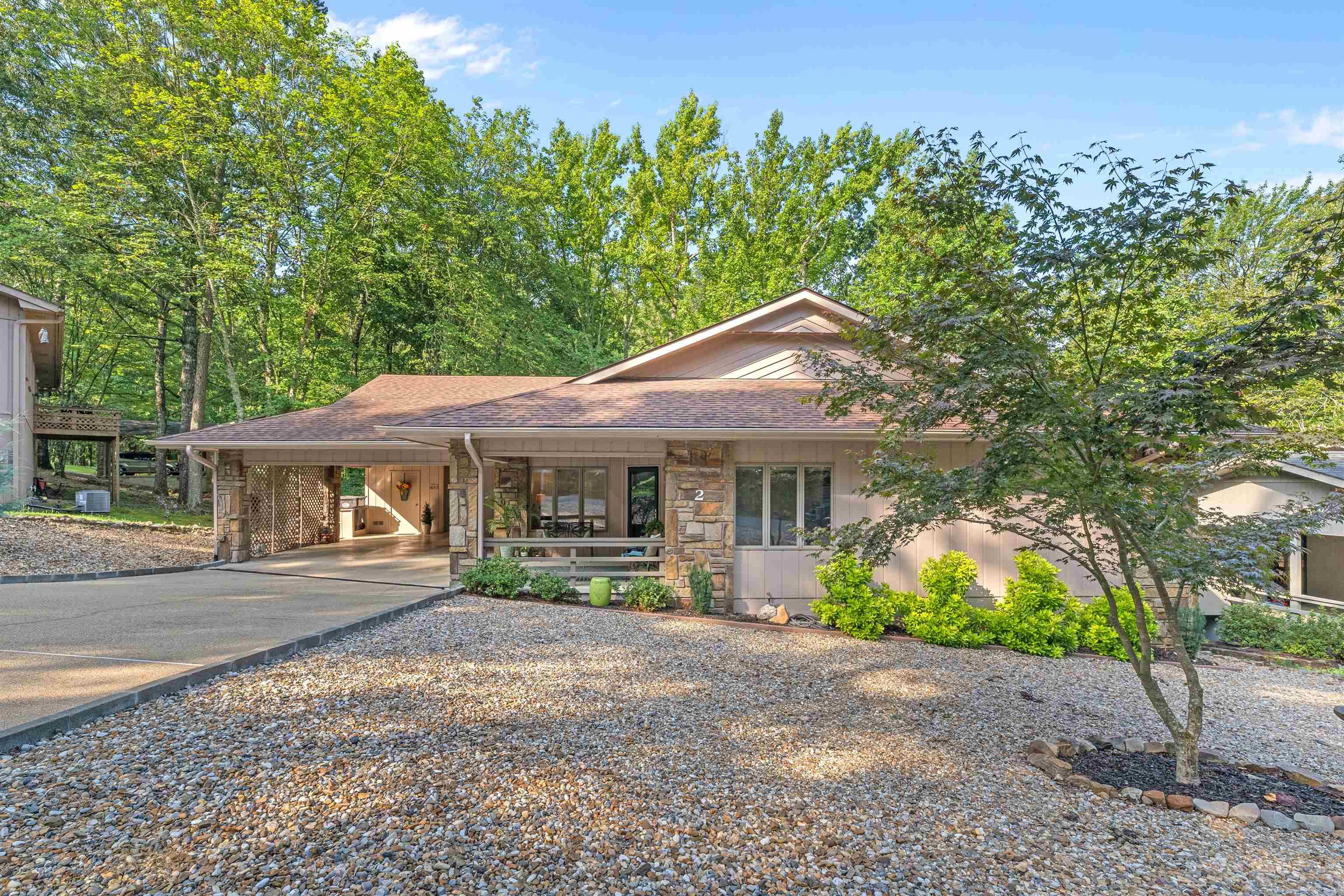 2 Charnela Lane Hot Springs Village, AR 71909