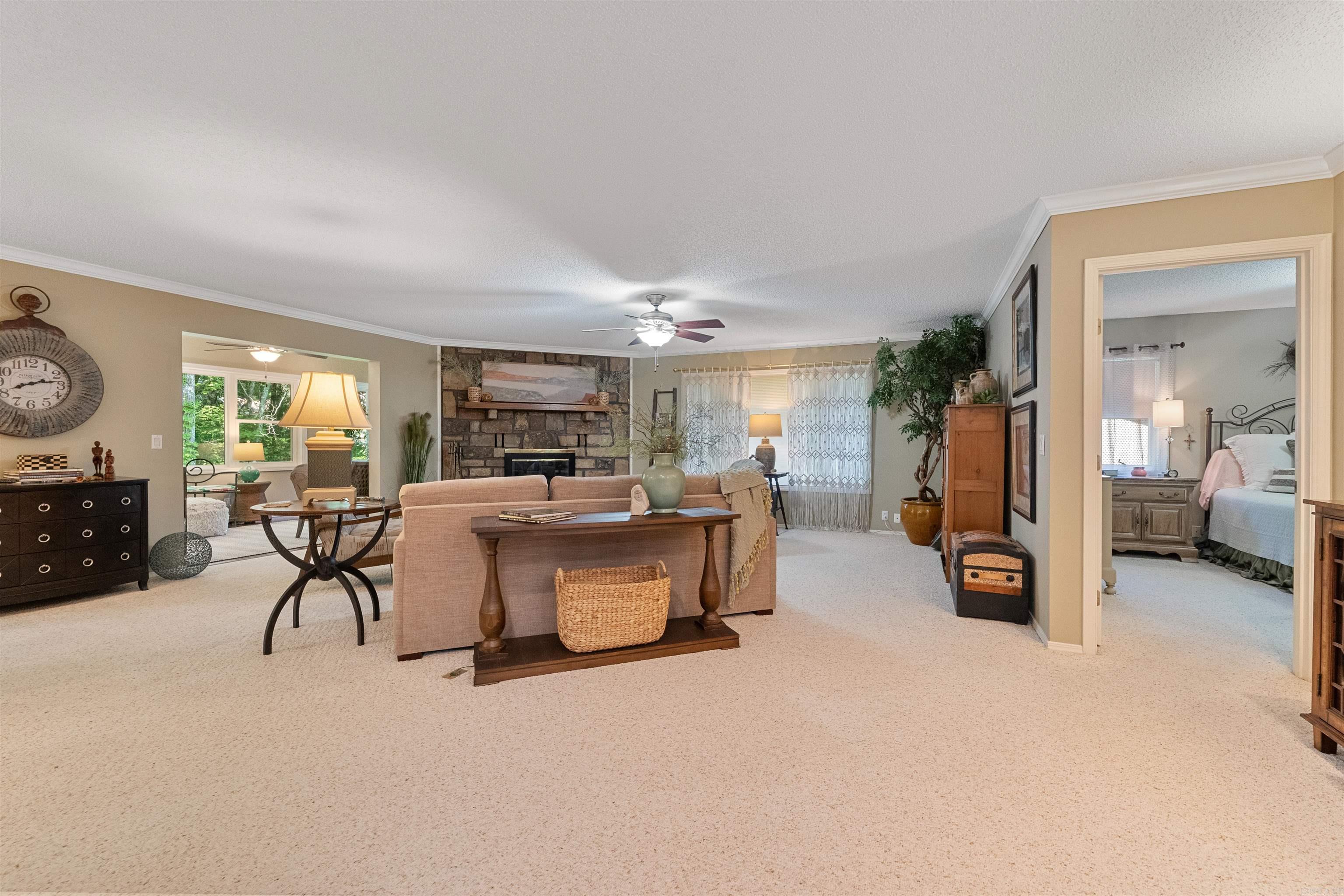 2 Charnela Lane Hot Springs Village, AR 71909