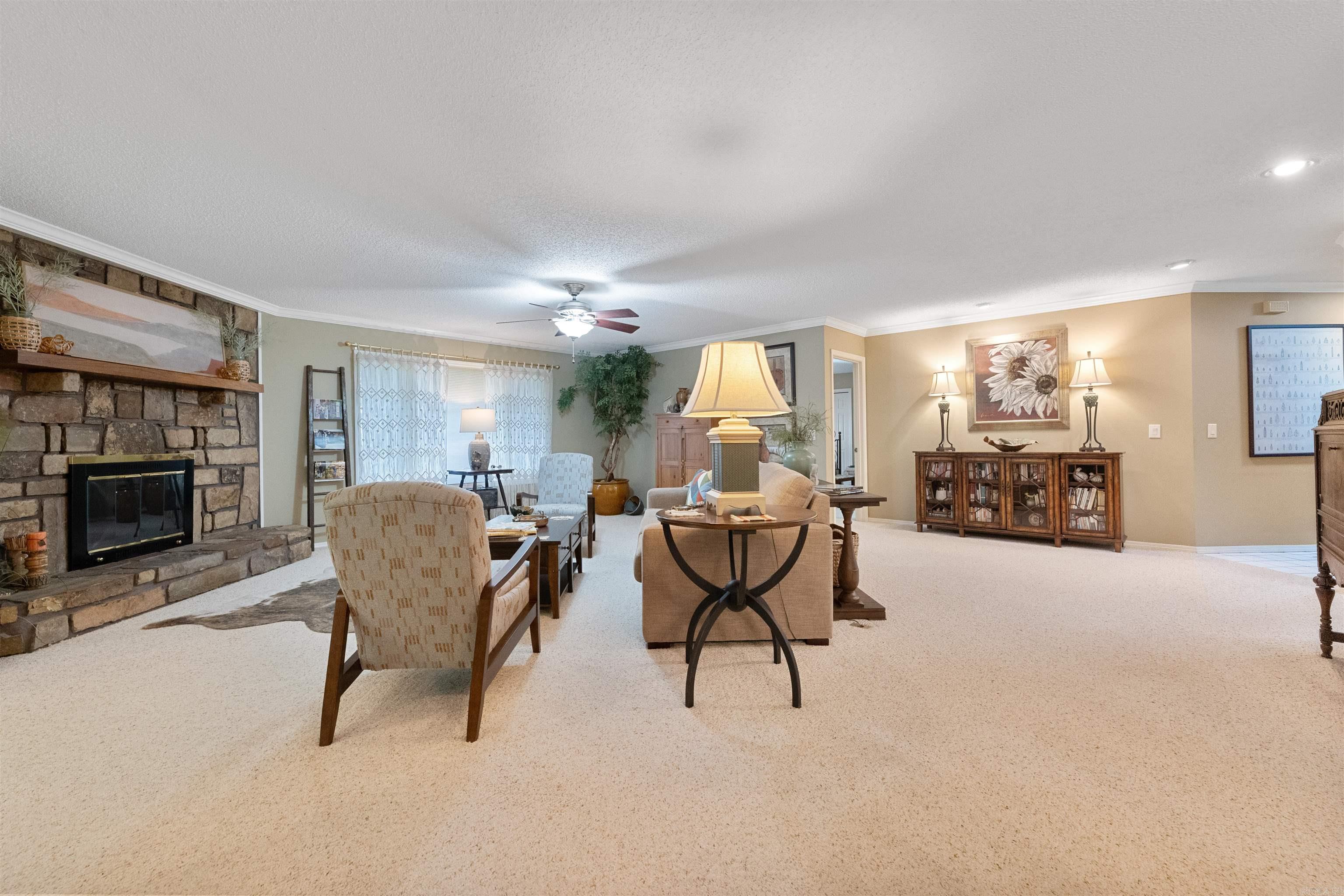 2 Charnela Lane Hot Springs Village, AR 71909