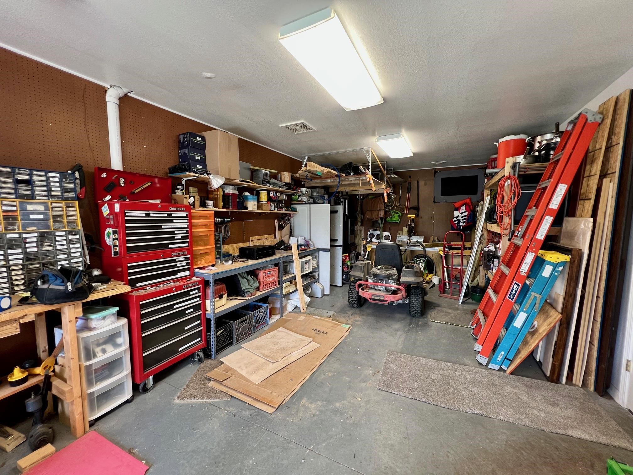 711 Leewood  Horseshoe Bend, AR