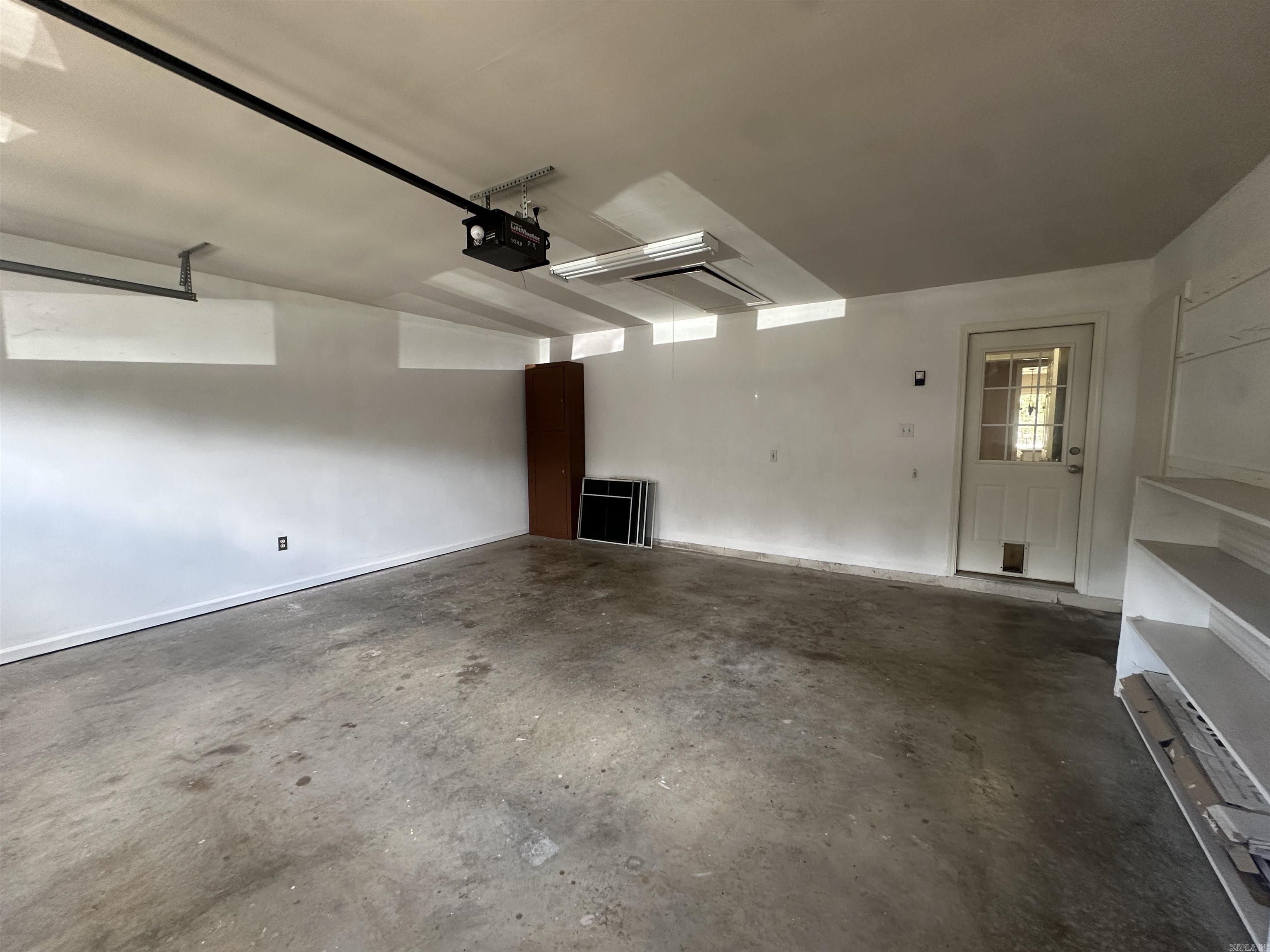 2024 N Hills Drive Cabot, AR 72023
