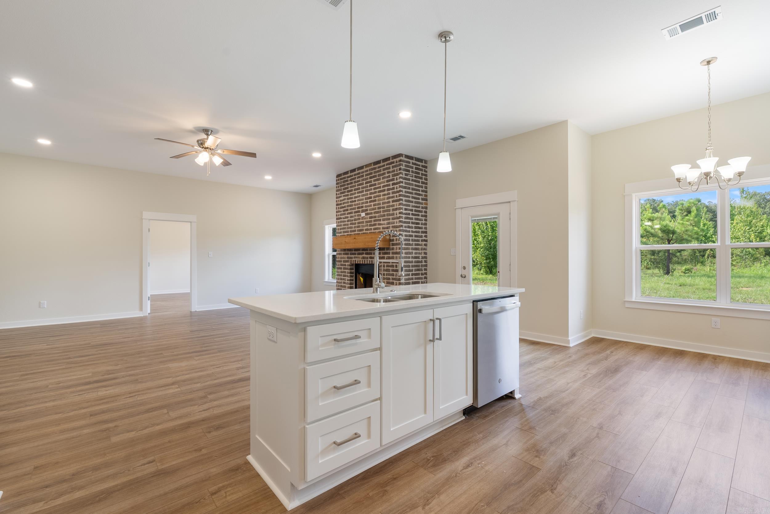 11212 Peters Road Cabot, AR 72023