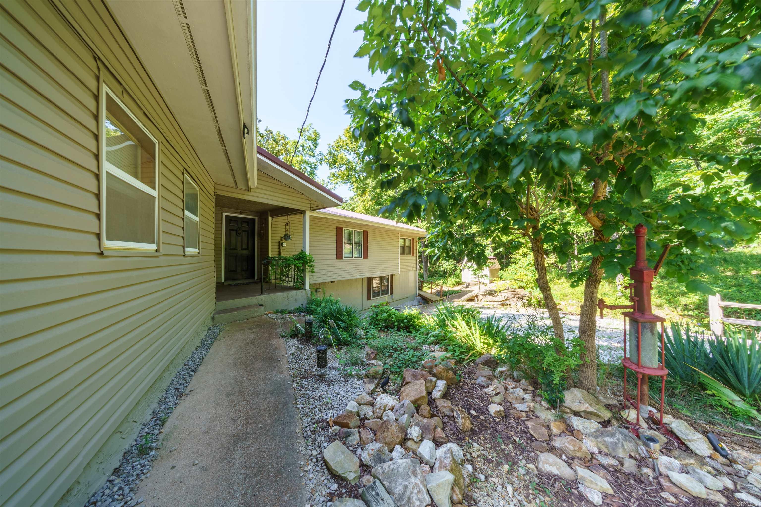 71 Lakeside Dr  Williford, AR