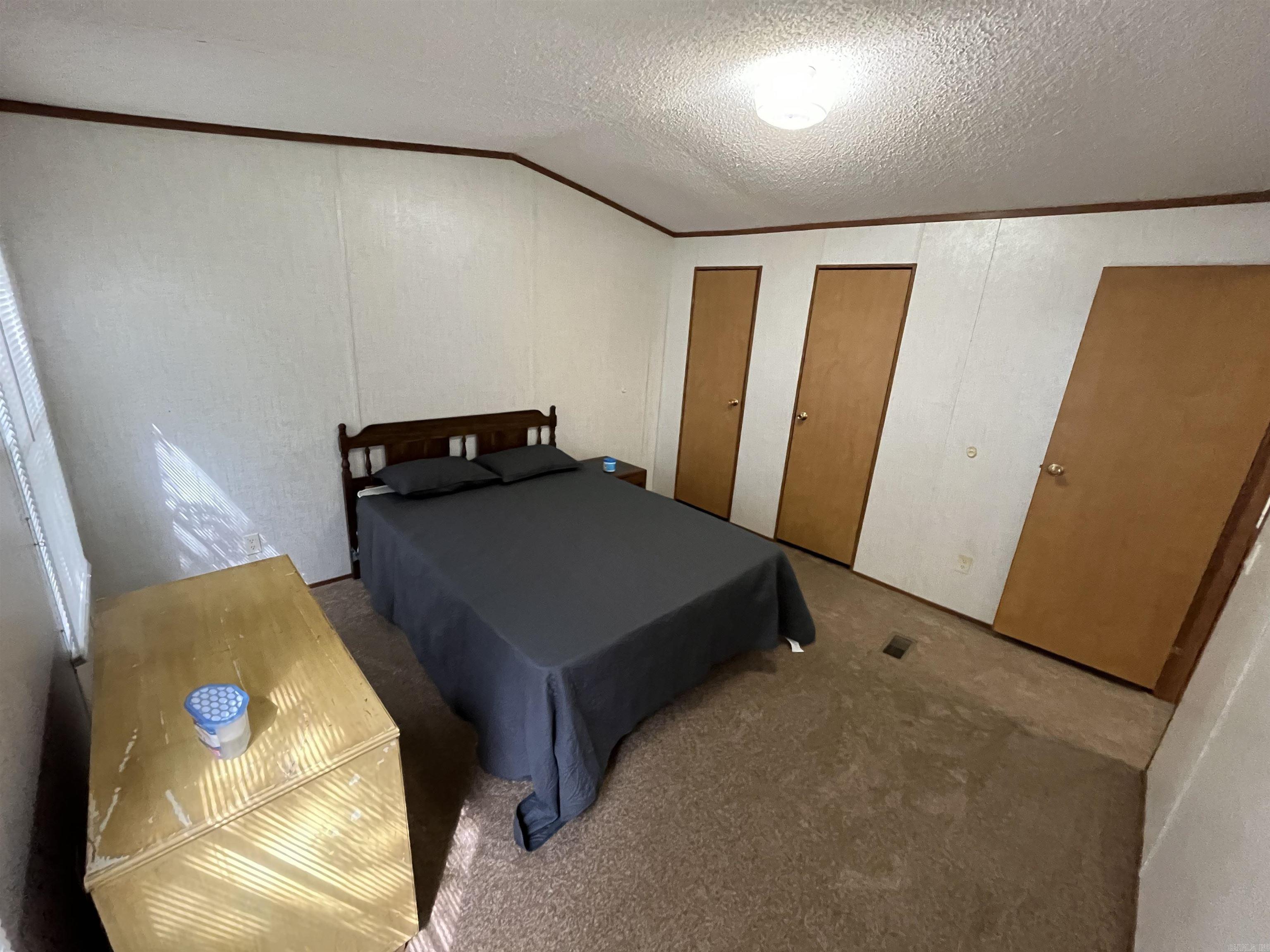 270 Wood Grove Ln.  Higden, AR