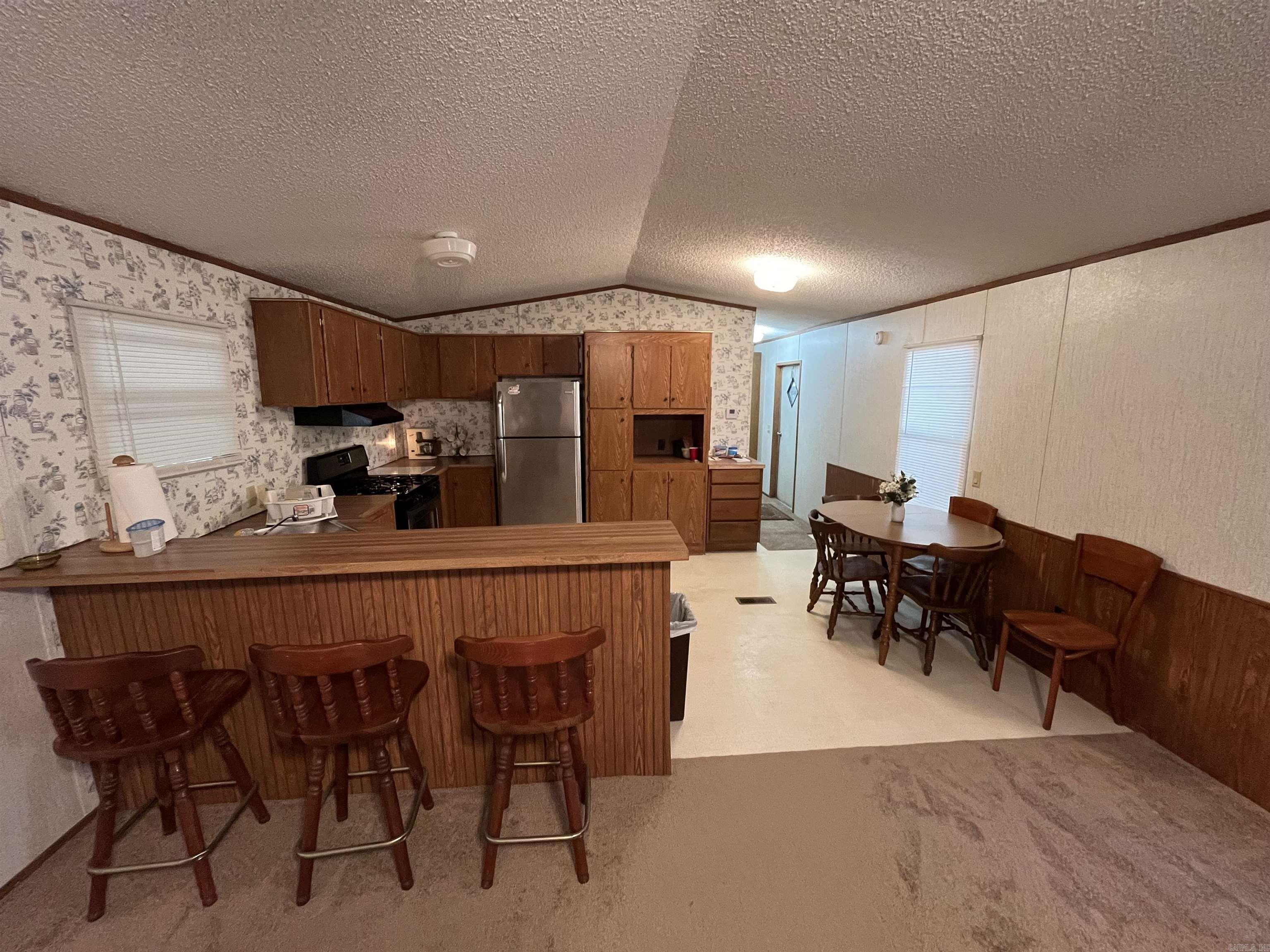 270 Wood Grove Ln.  Higden, AR