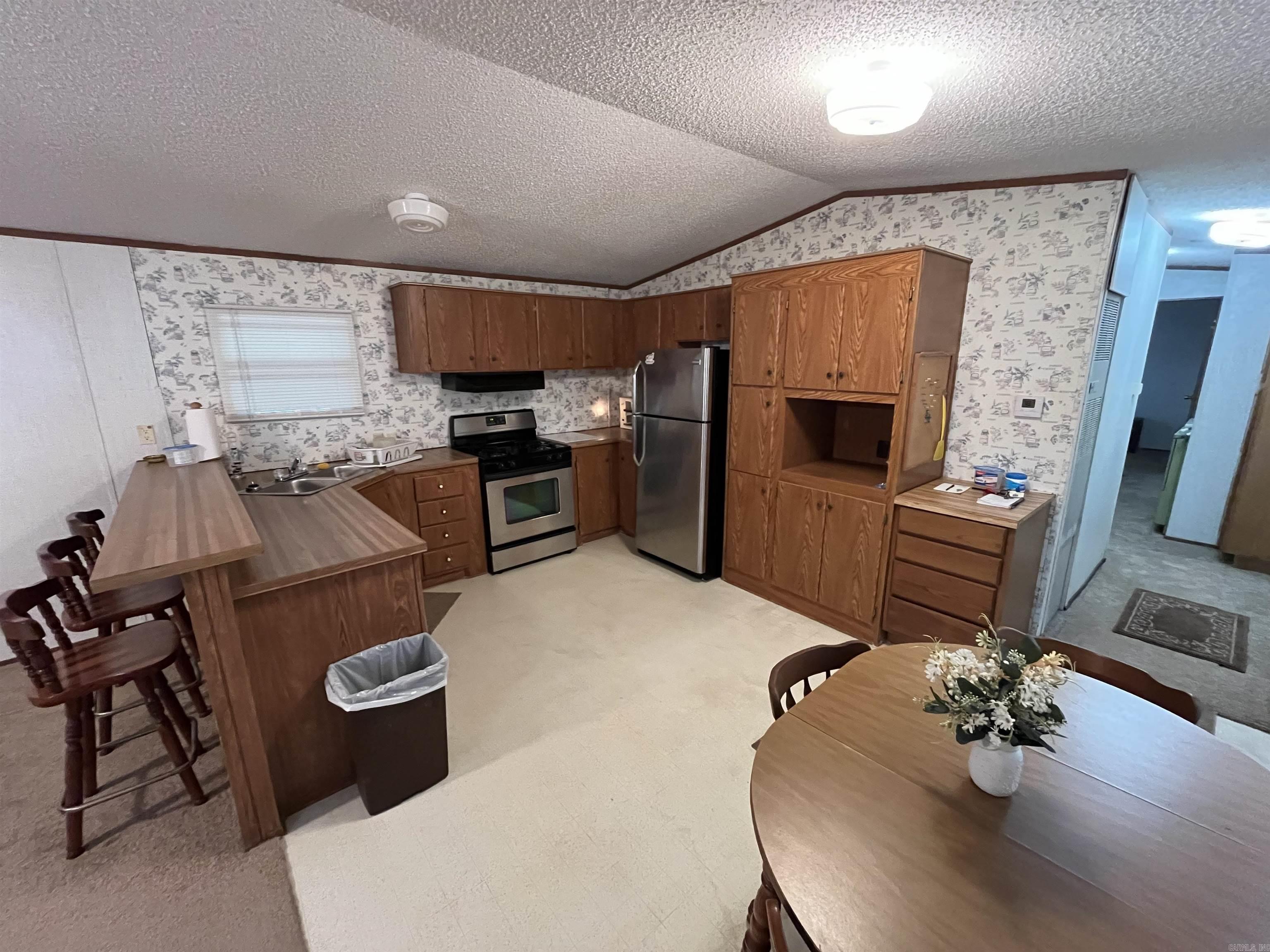 270 Wood Grove Ln.  Higden, AR