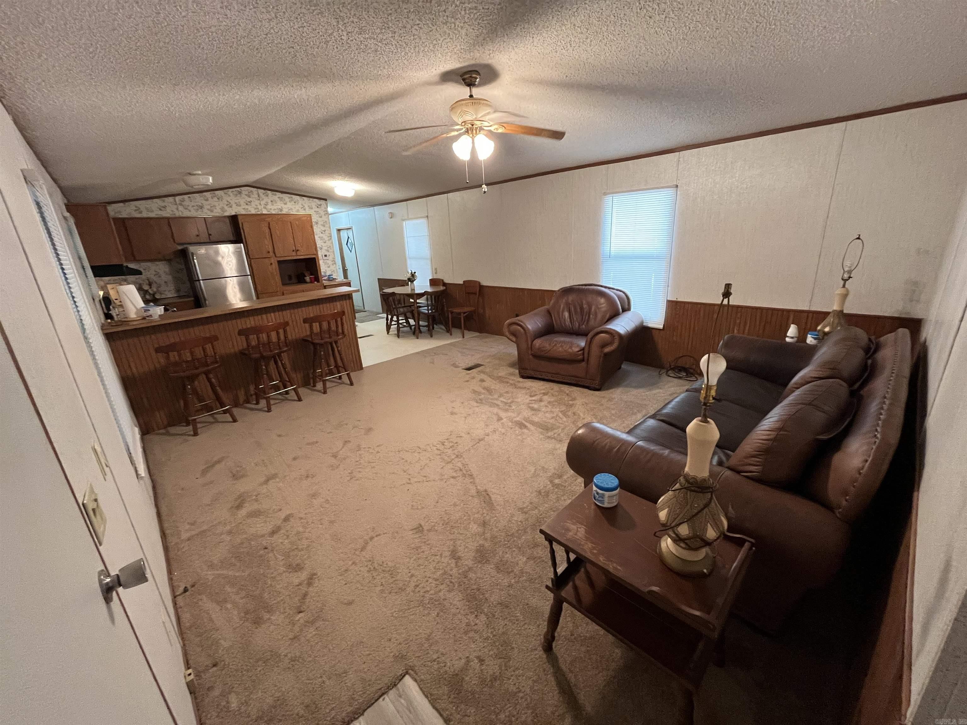 270 Wood Grove Ln.  Higden, AR
