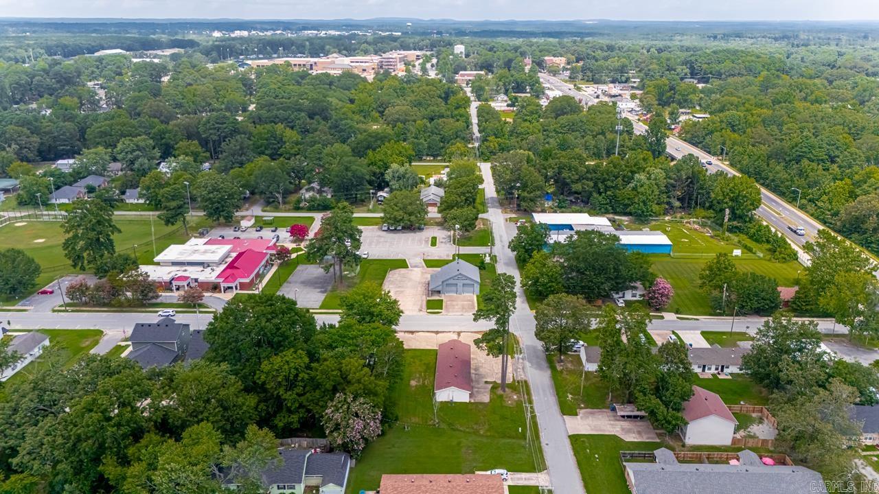 201 SW 3rd  Bryant, AR