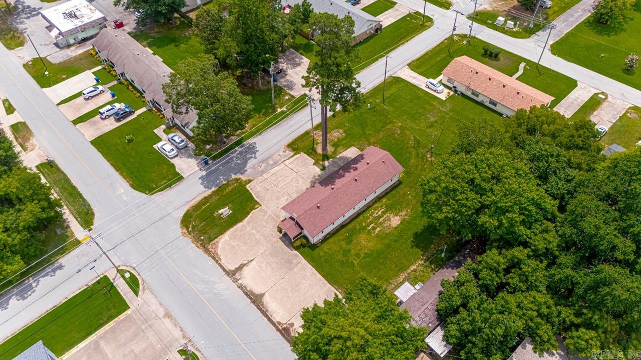 201 SW 3rd  Bryant, AR