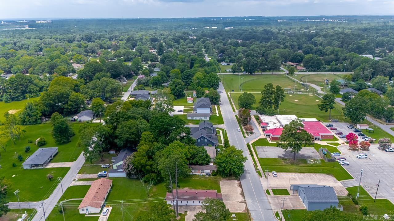 201 SW 3rd  Bryant, AR