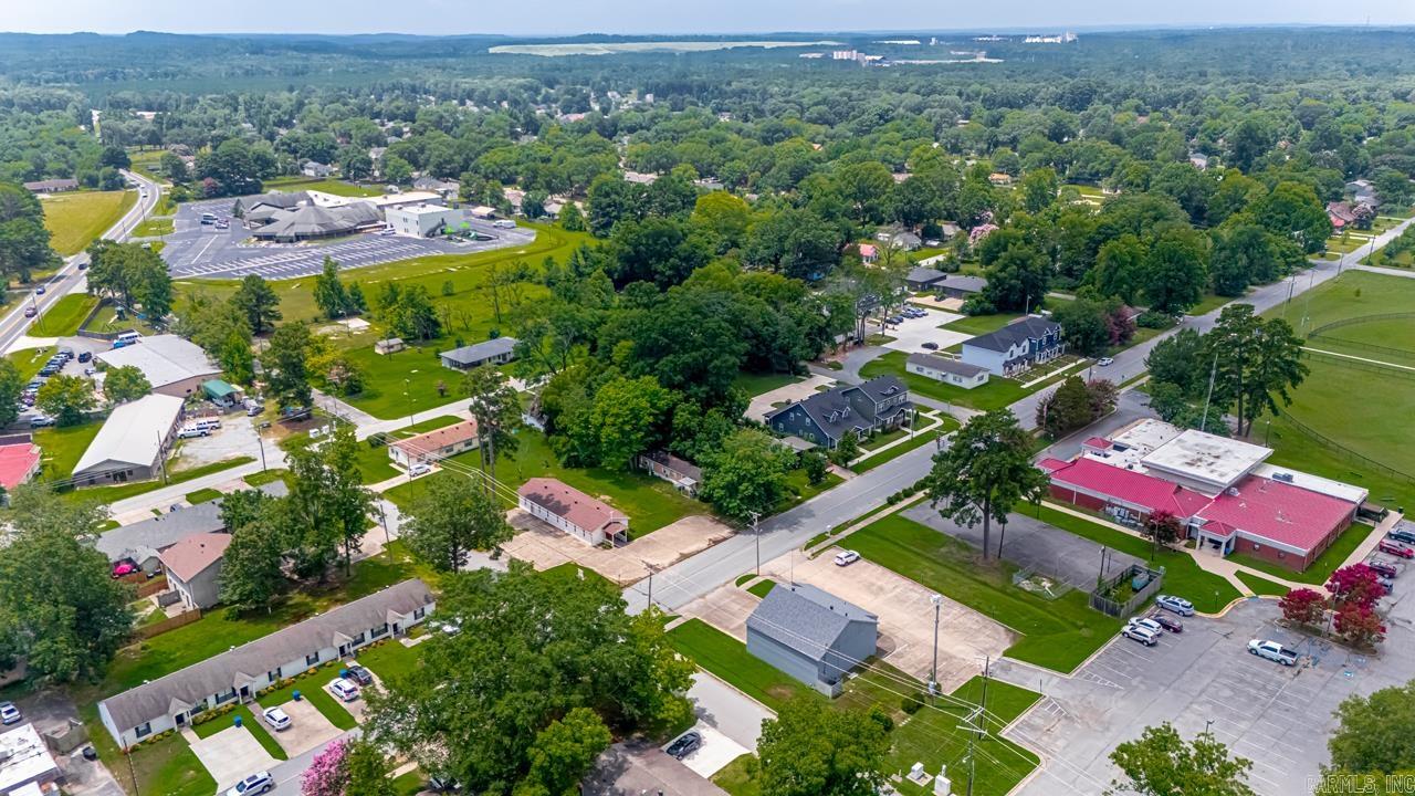 201 SW 3rd  Bryant, AR