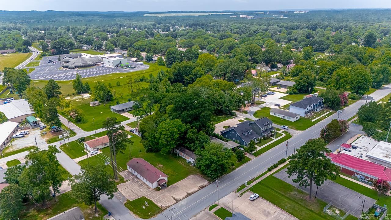 201 SW 3rd  Bryant, AR