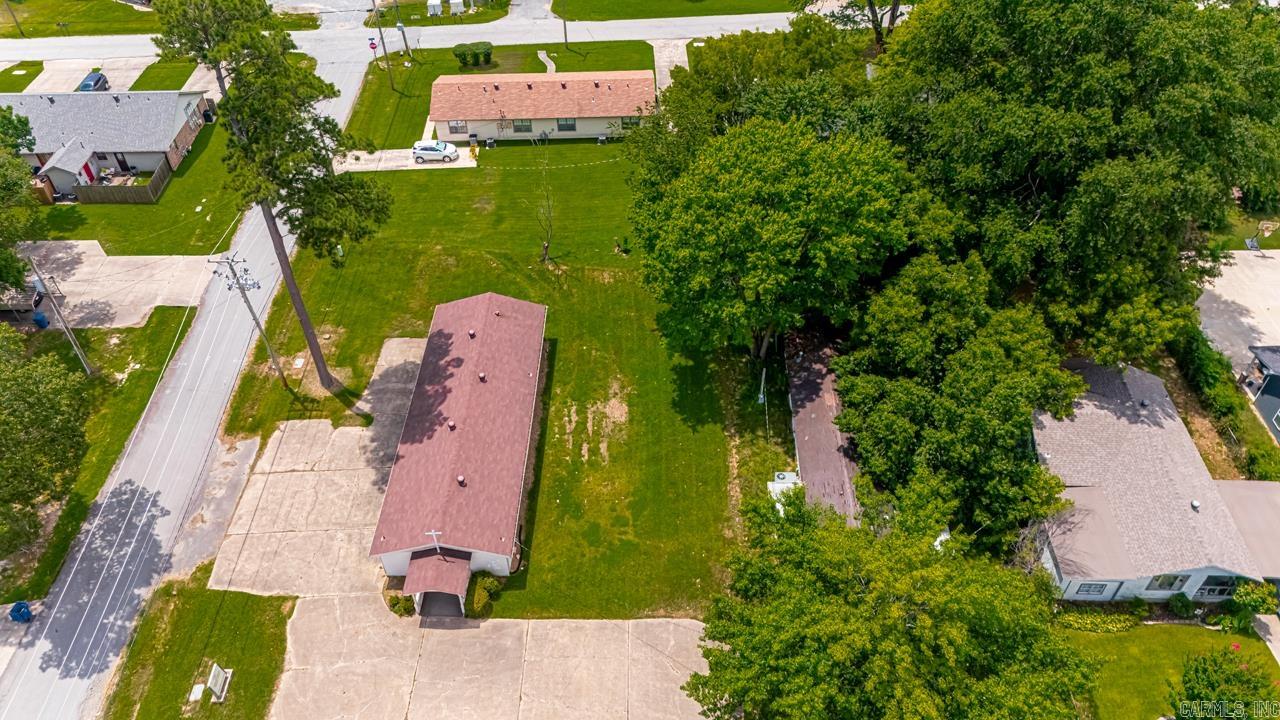 201 SW 3rd  Bryant, AR