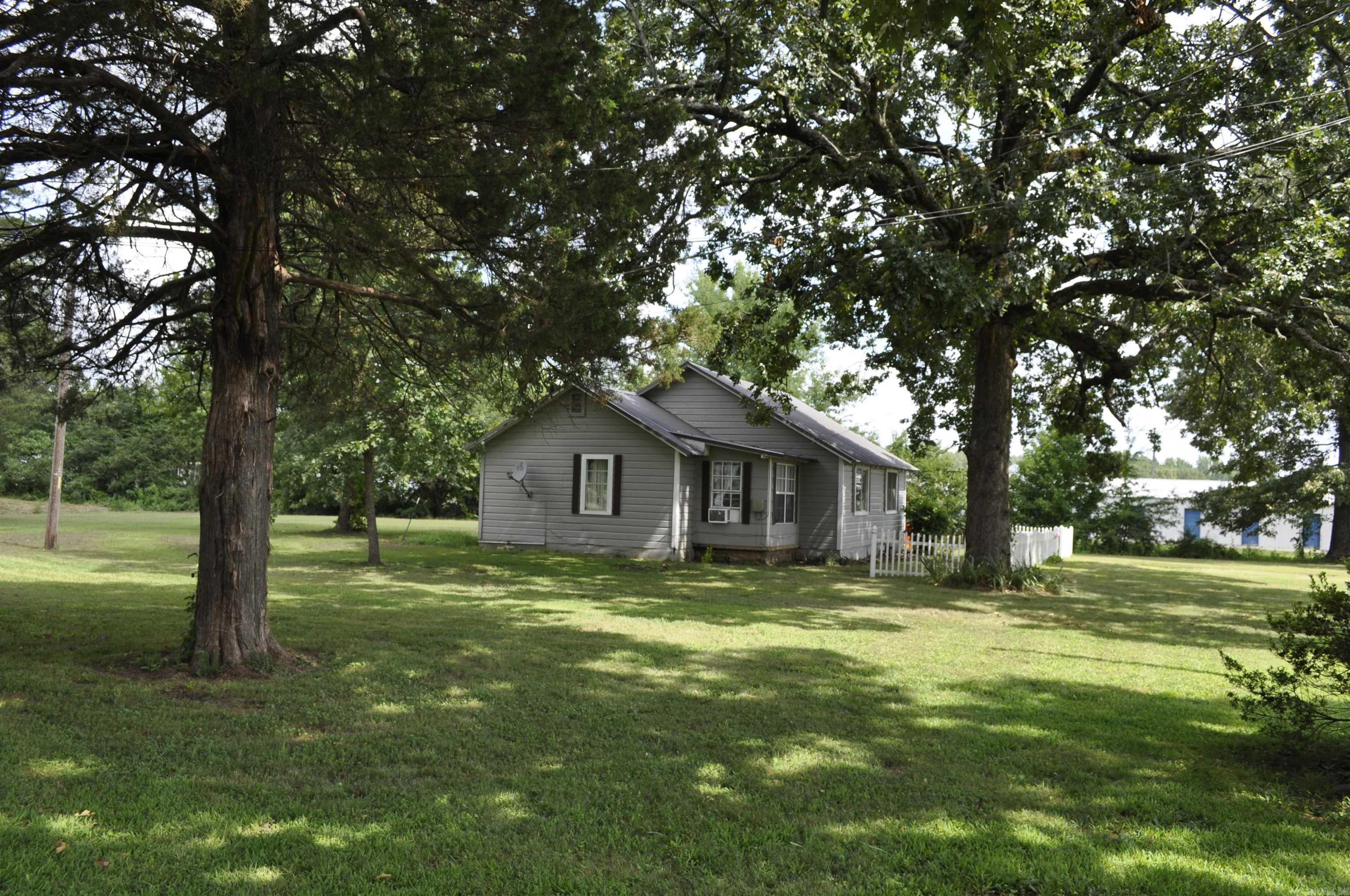 6324 Heber Springs RD W  Quitman, AR