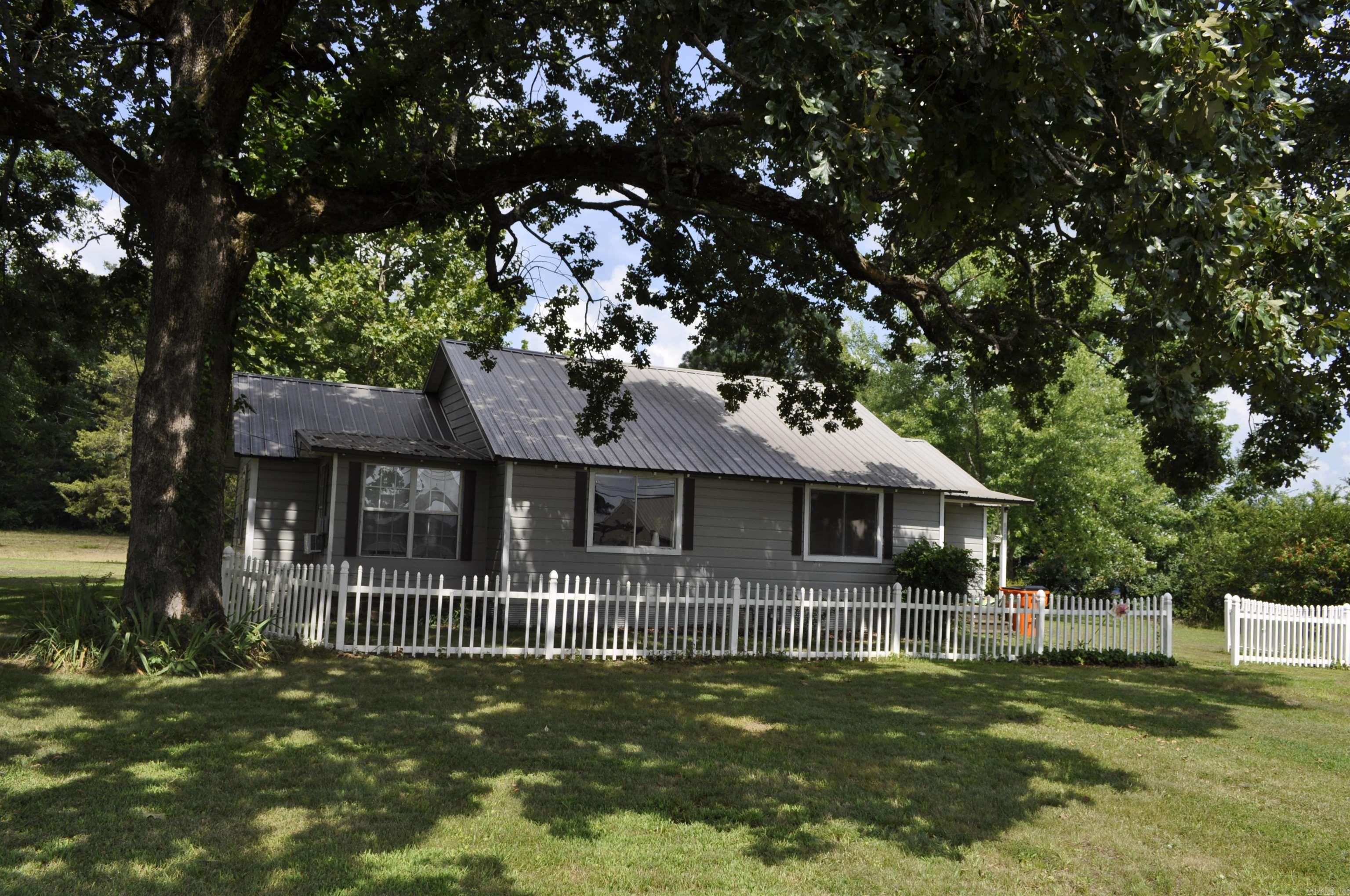 6324 Heber Springs RD W  Quitman, AR
