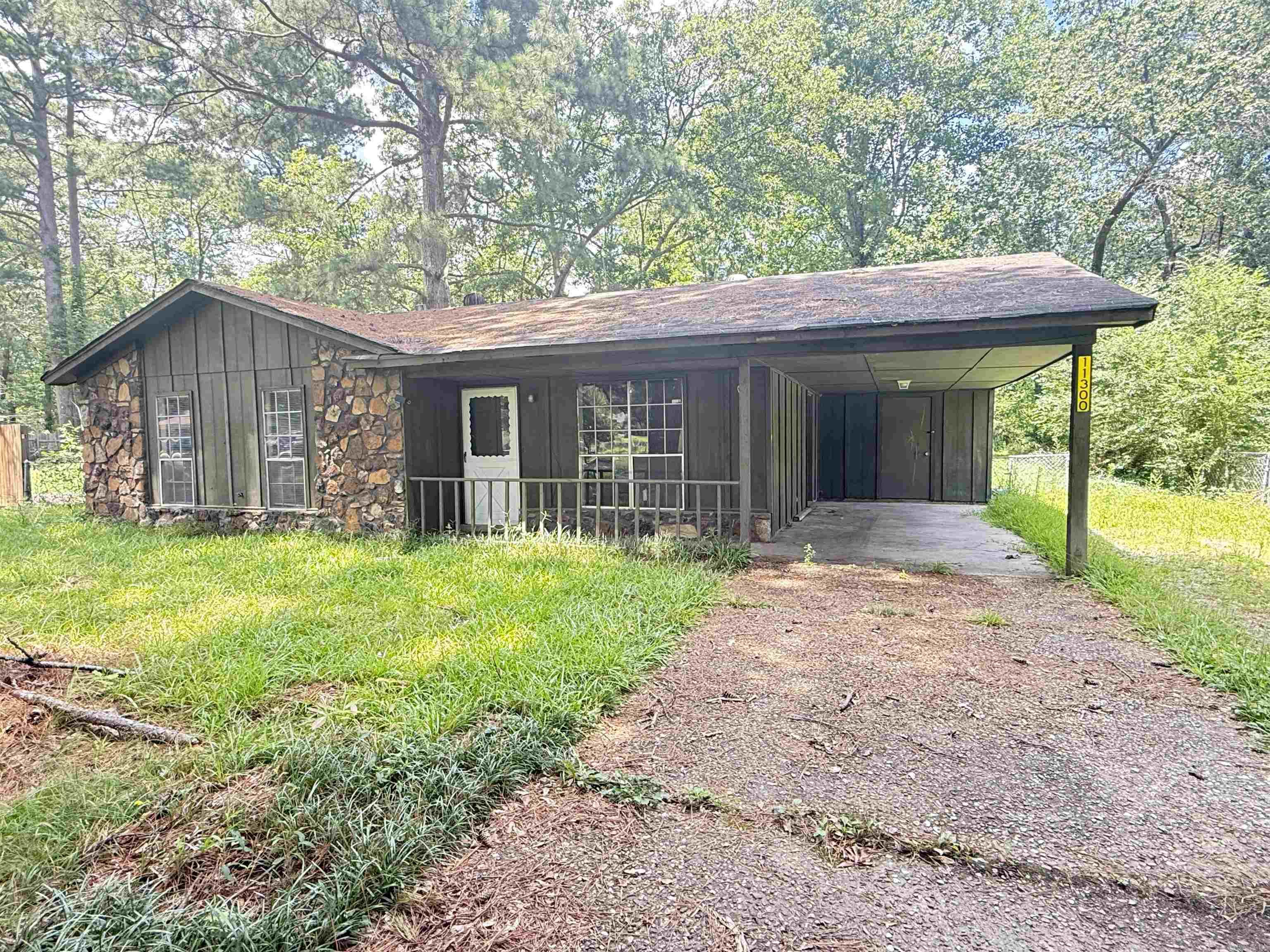 11300 Vine  Shannon Hills, AR