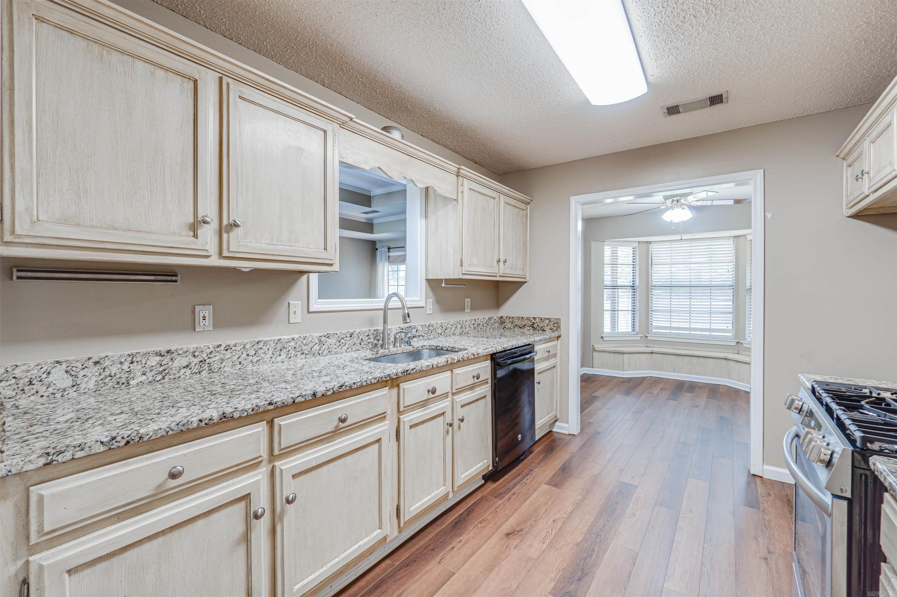 12400 Cherry Laurel  Little Rock, AR