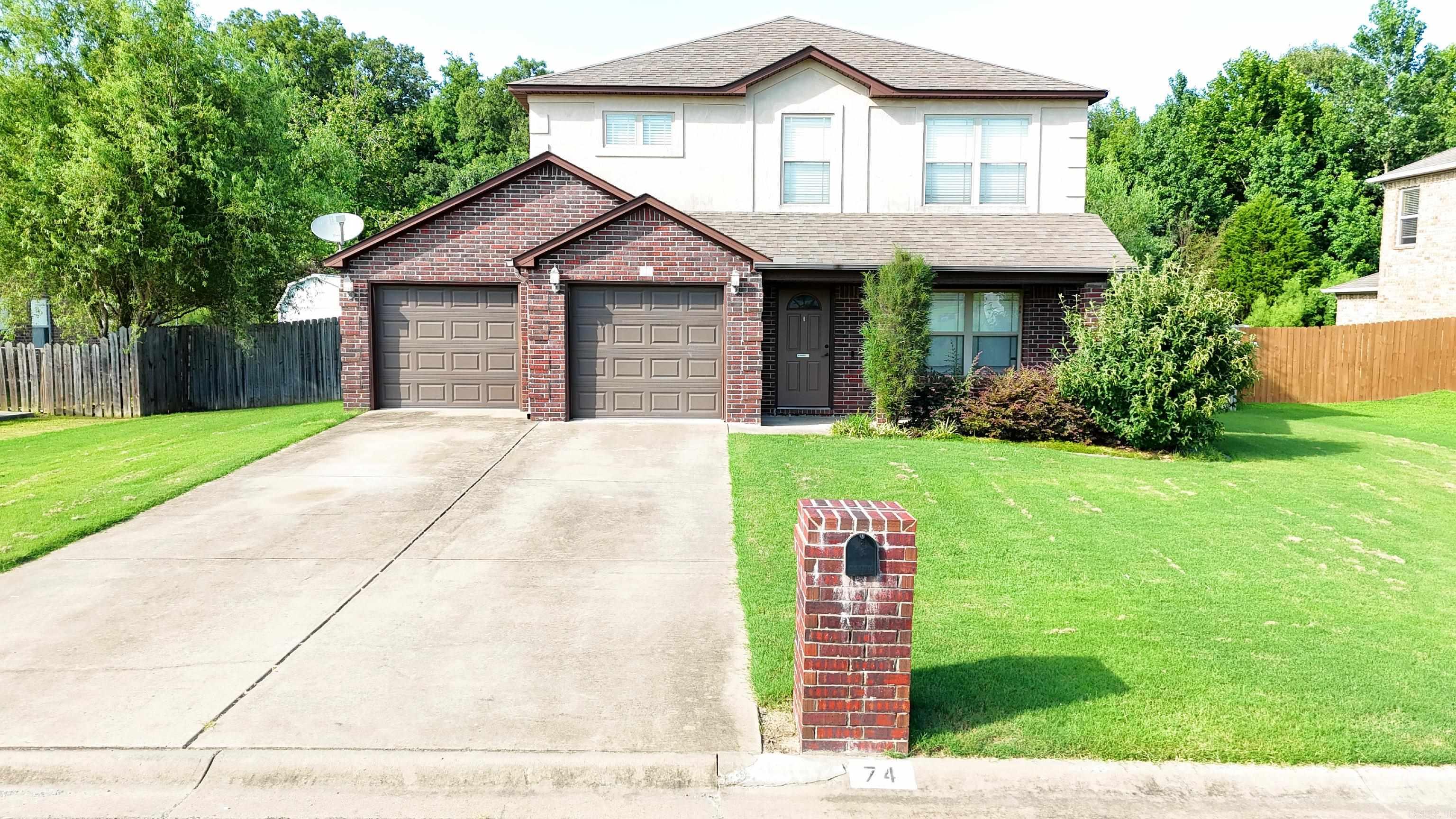 74 Earnhardt  Cabot, AR