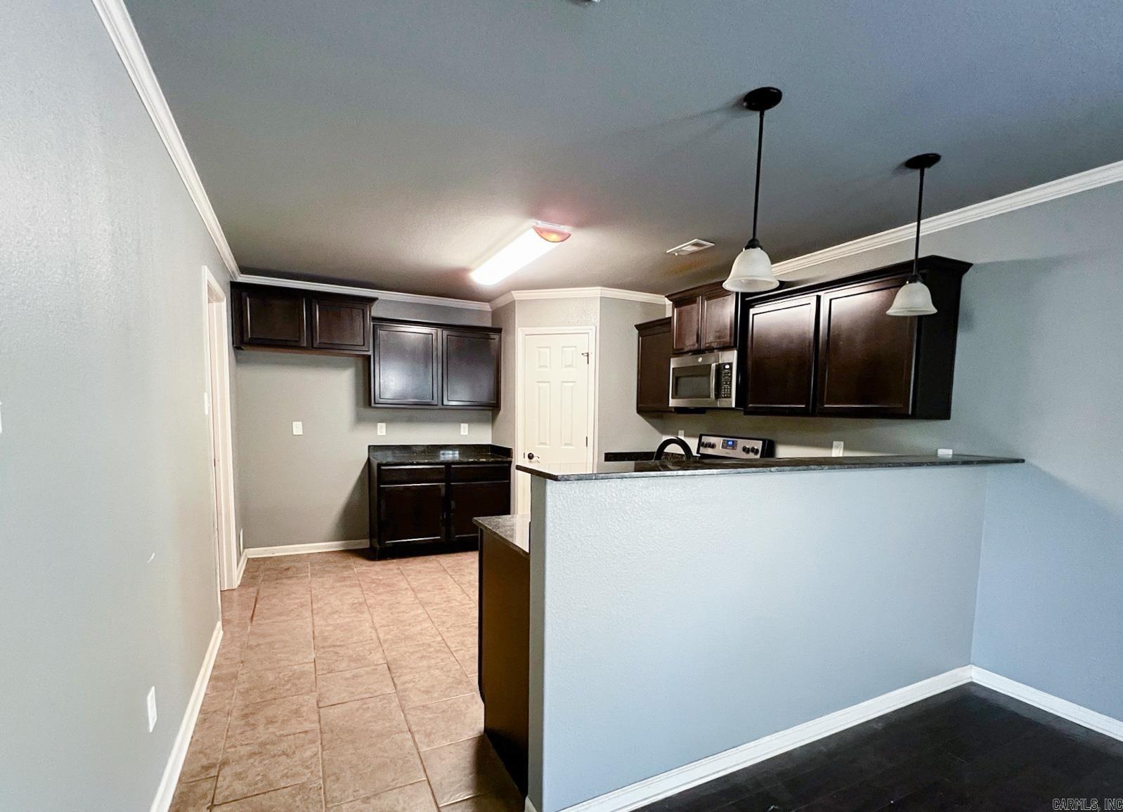 74 Earnhardt  Cabot, AR