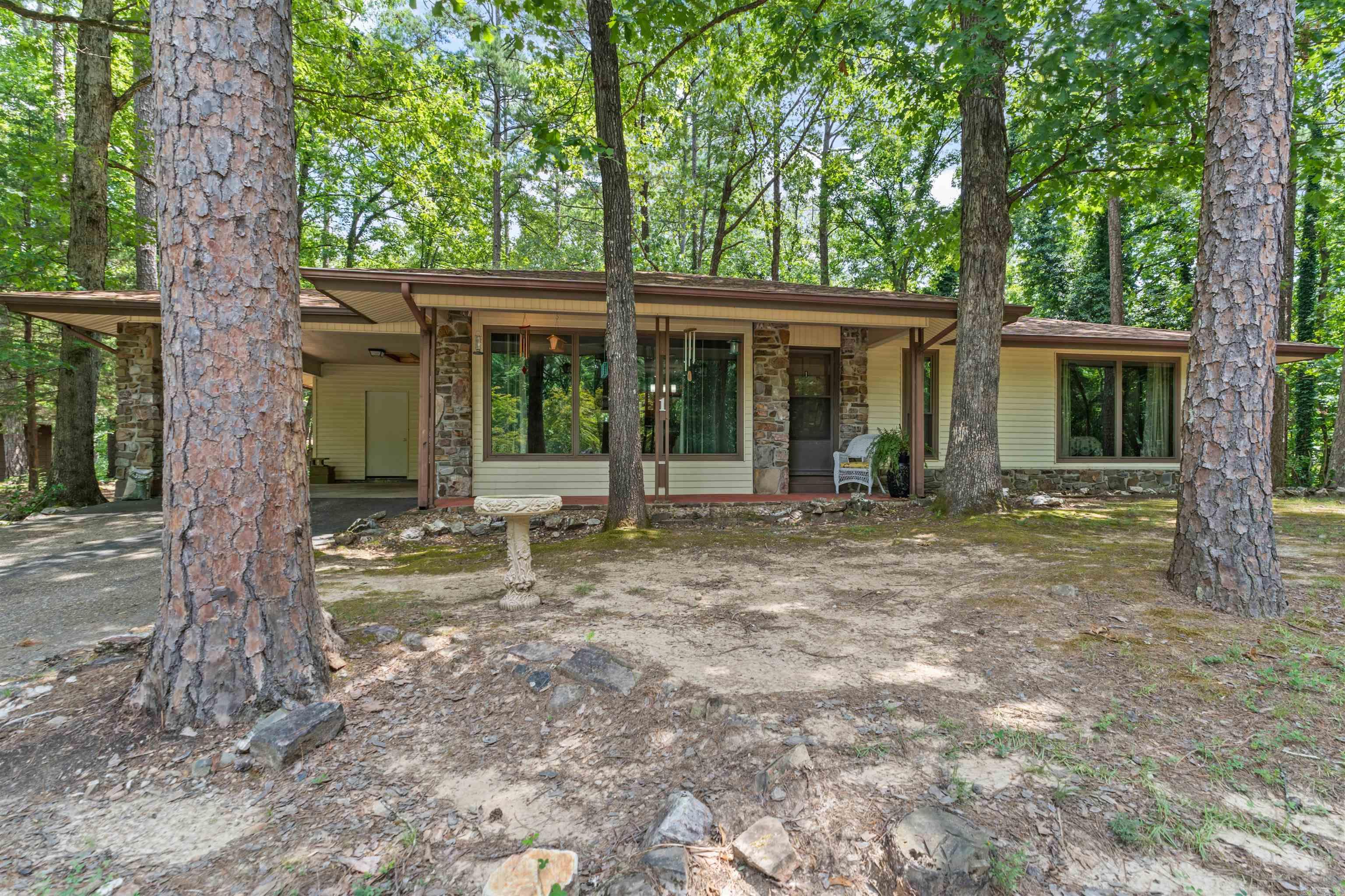 1 Herencia  Hot Springs Village, AR