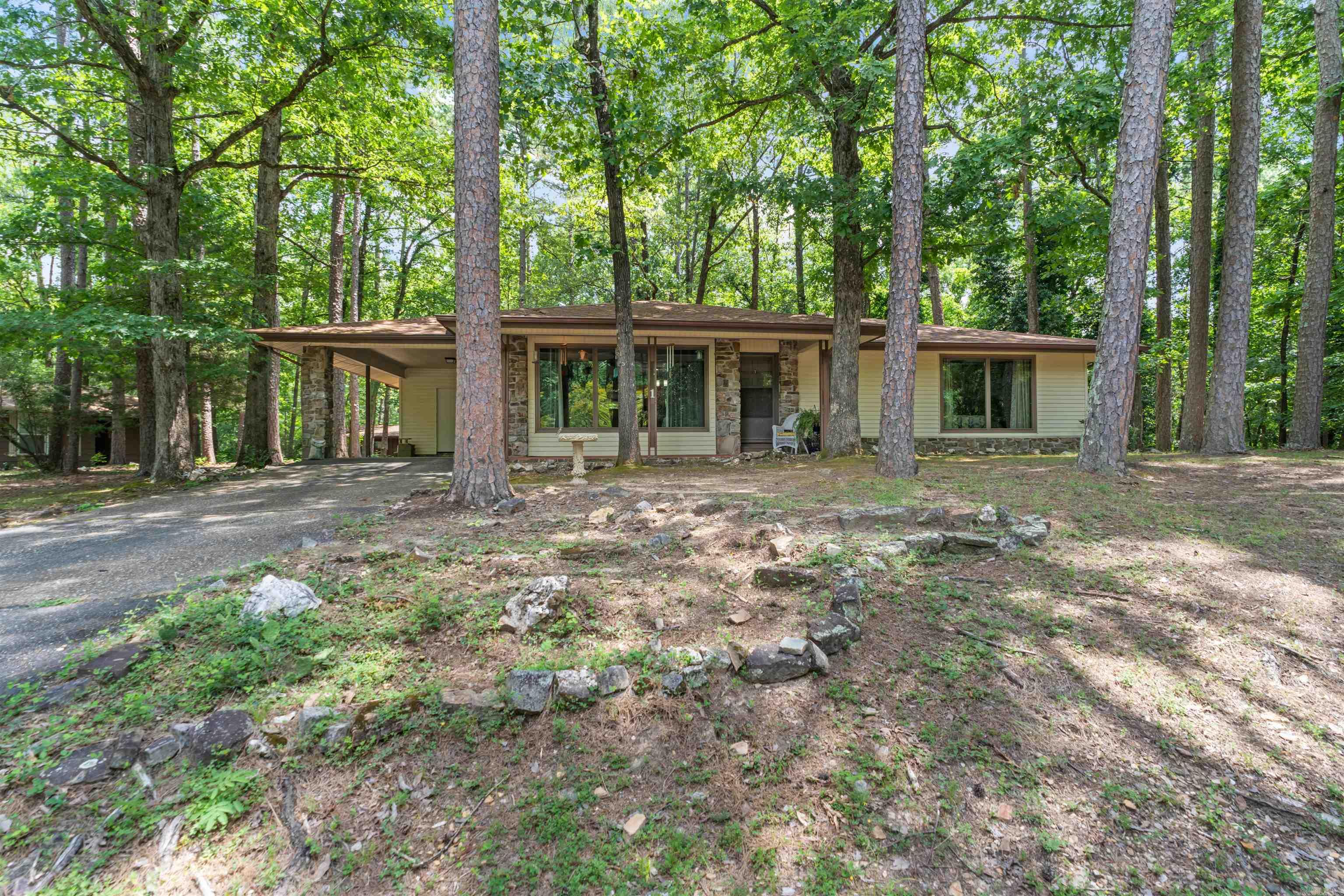 1 Herencia  Hot Springs Village, AR
