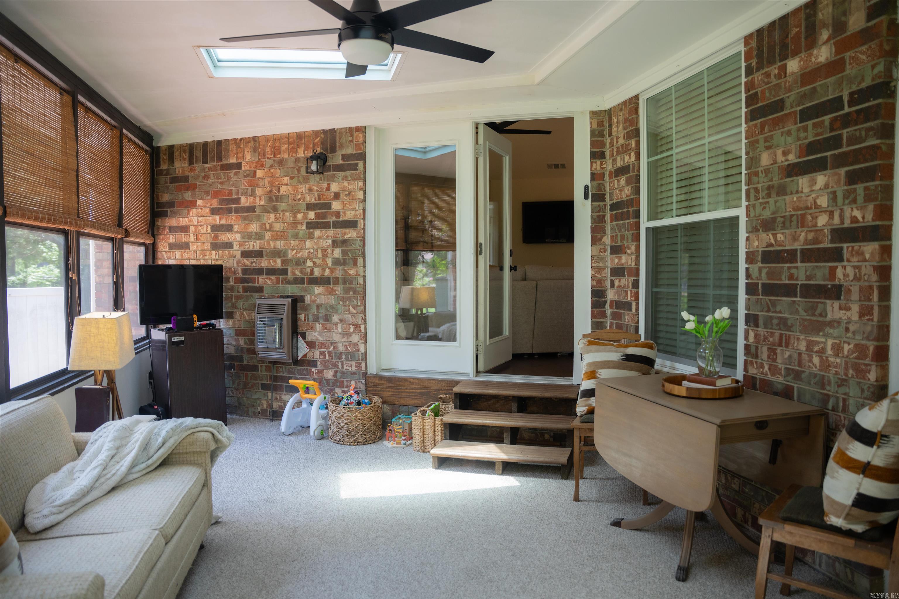 1 Summitt  Searcy, AR