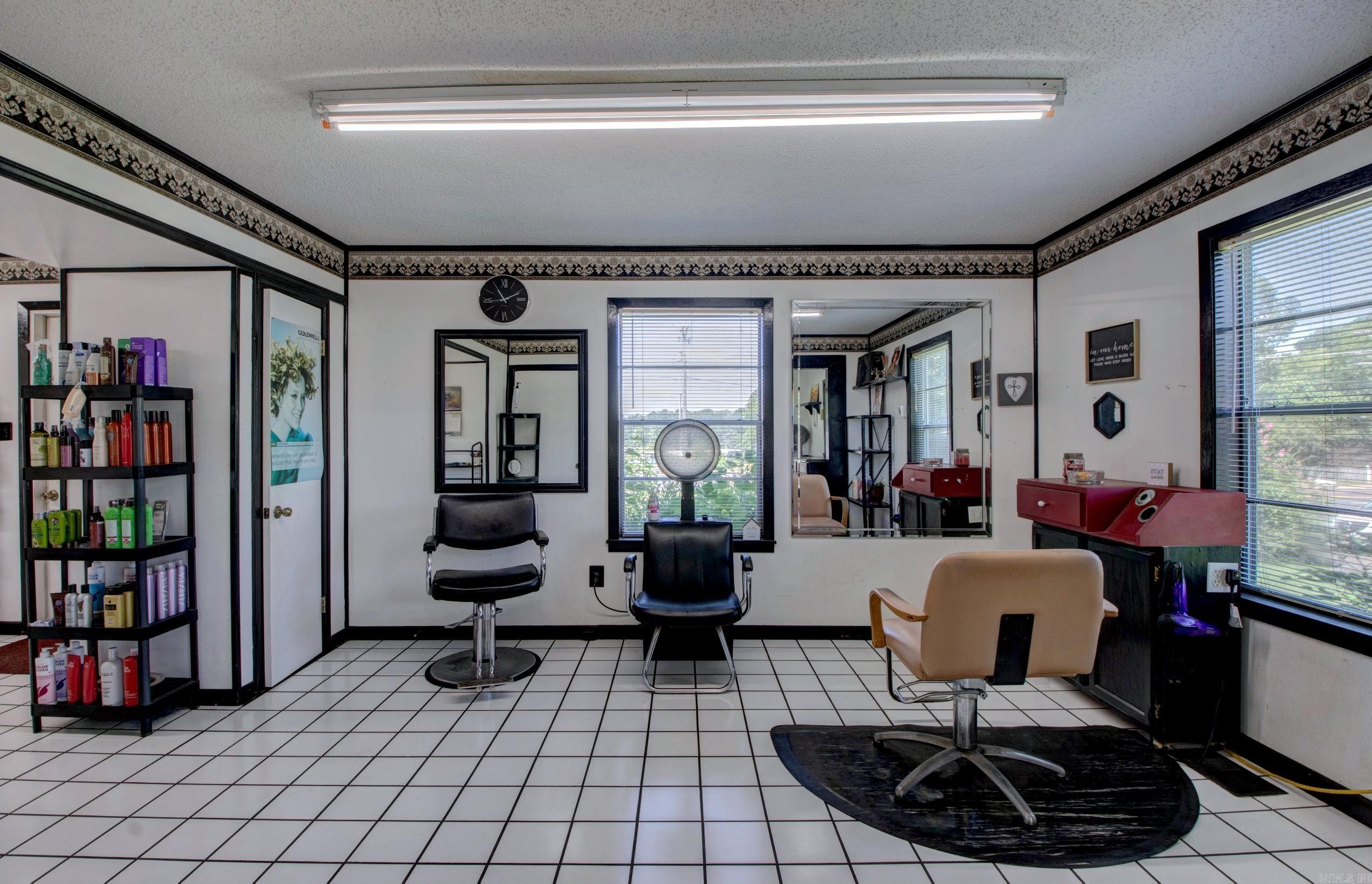 1100 N Reynolds  Bryant, AR