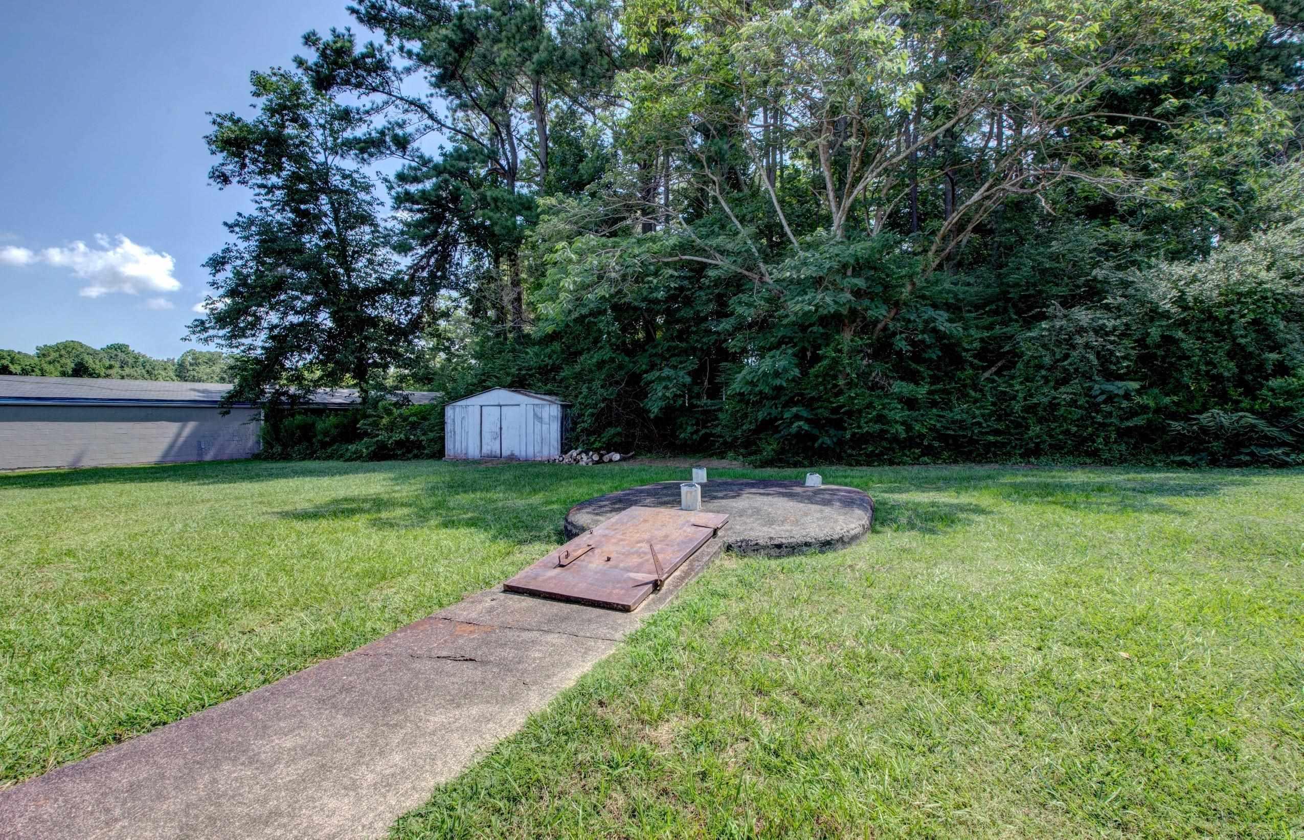 1100 N Reynolds  Bryant, AR