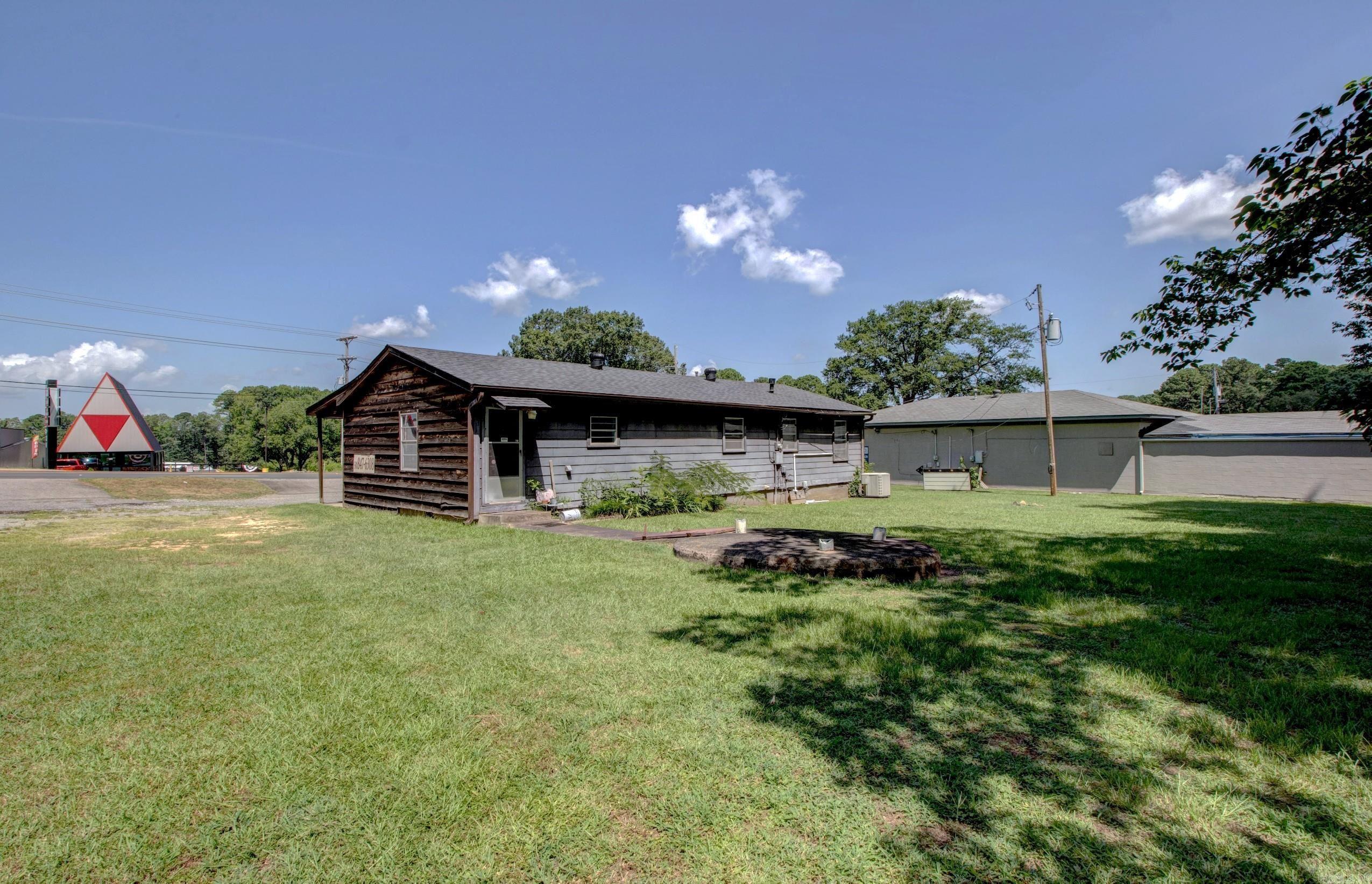 1100 N Reynolds  Bryant, AR