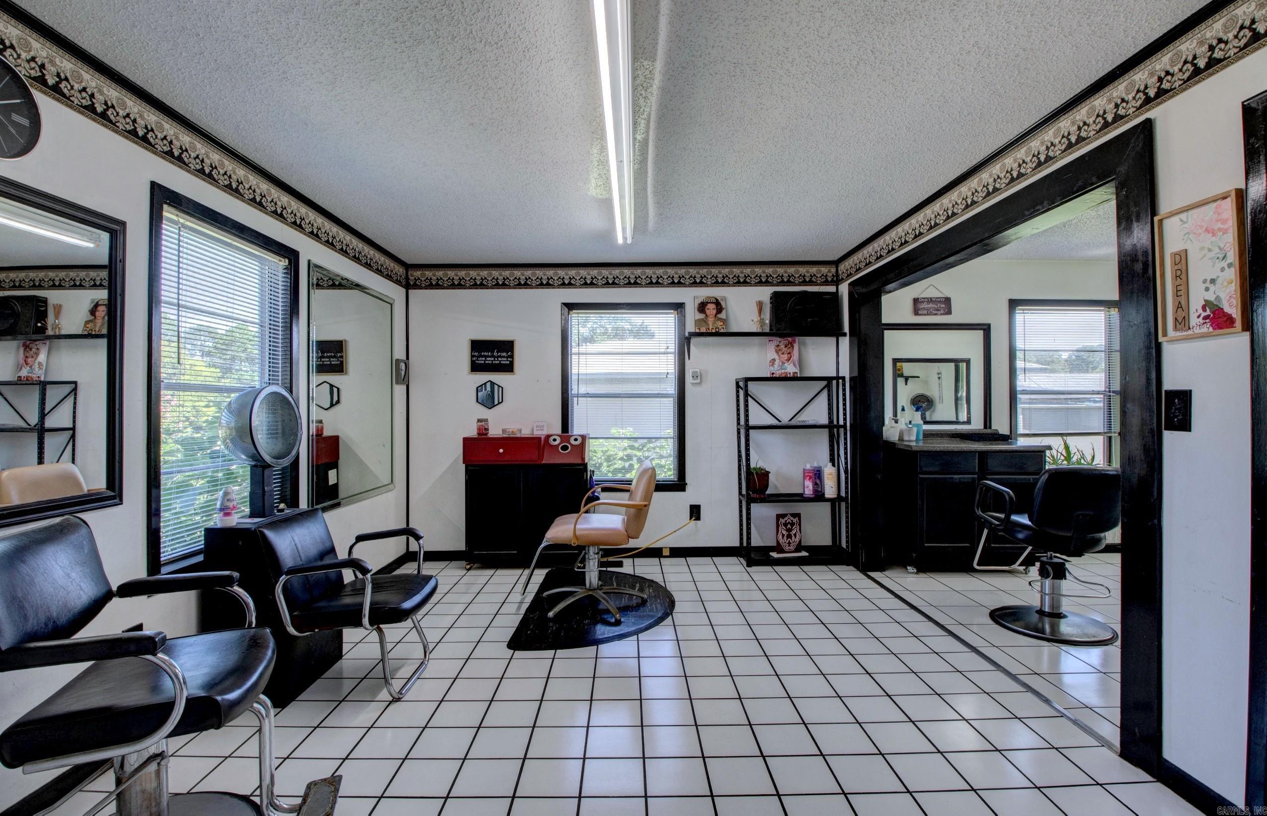 1100 N Reynolds  Bryant, AR