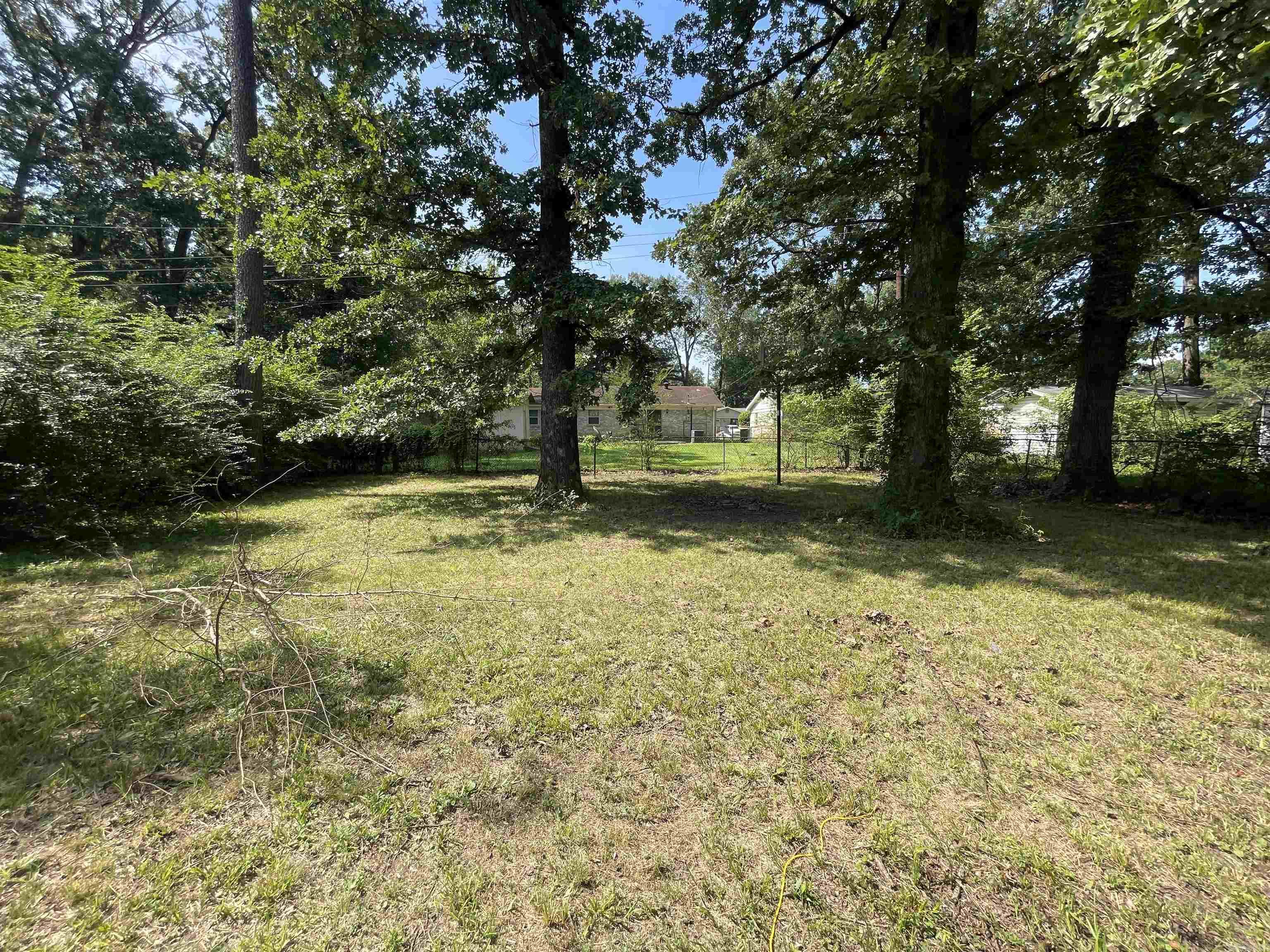 6909 Fairfield Dr  Little Rock, AR