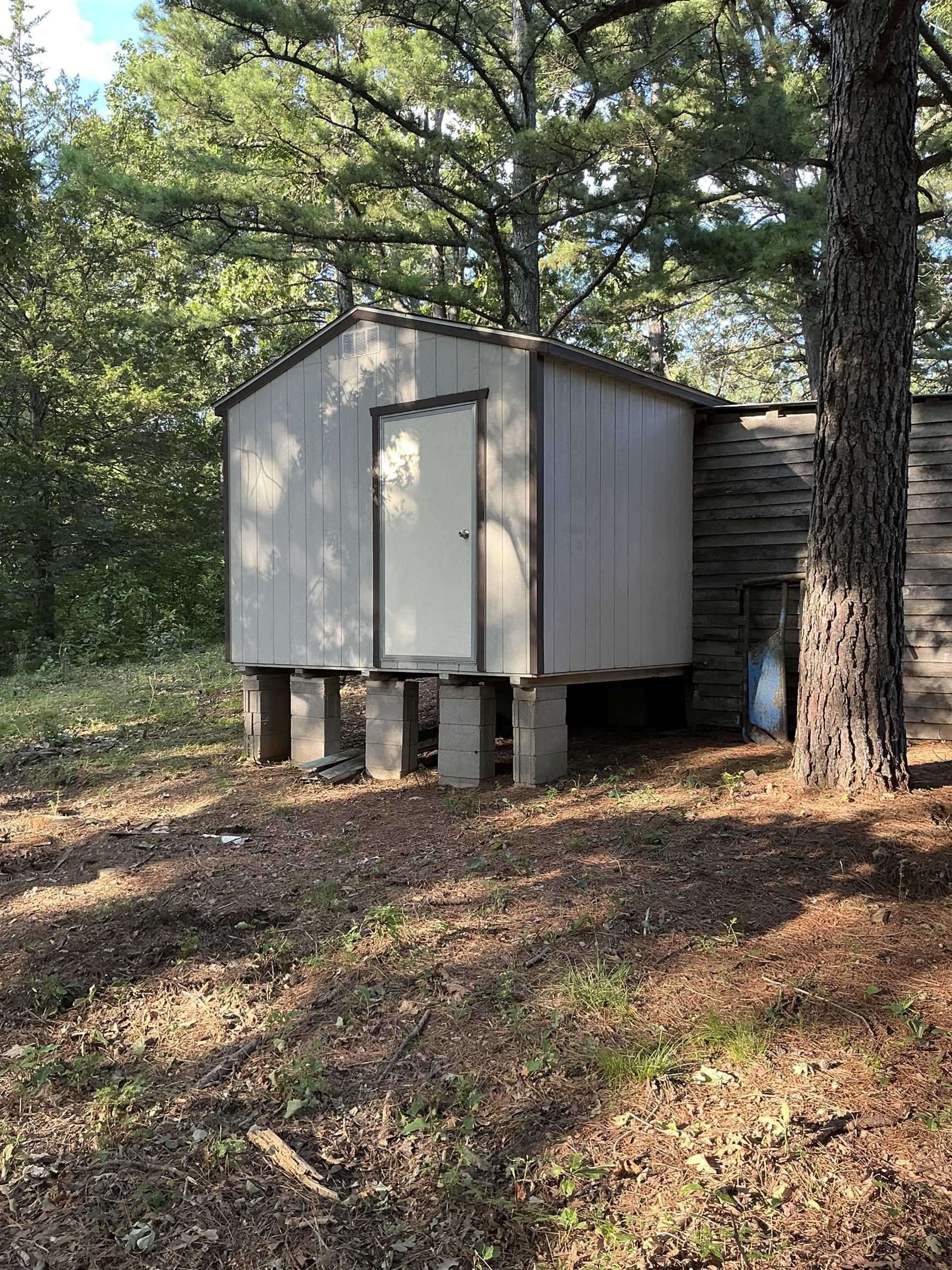 375 N Wilson Wells  Poughkeepsie, AR