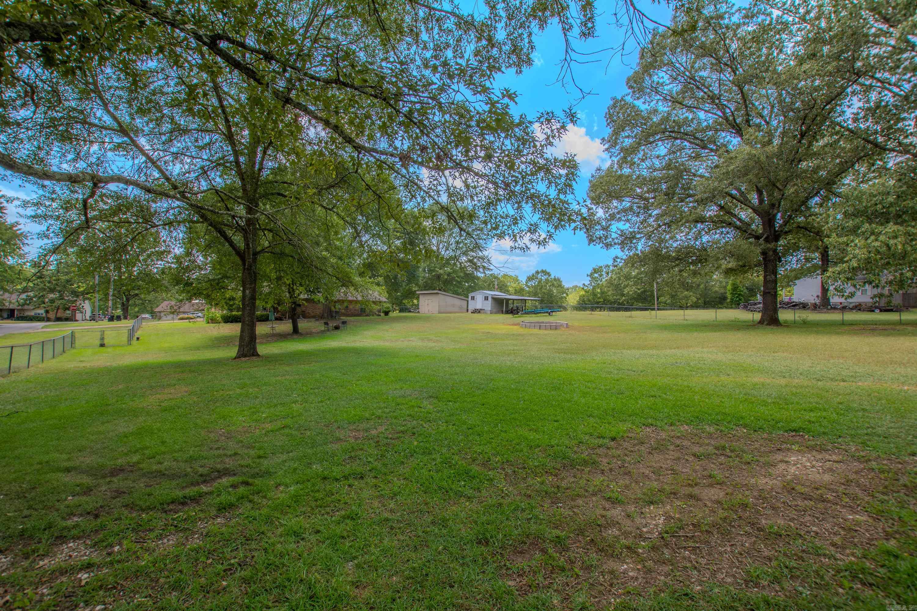 7014 Red Oak Drive  Benton, AR