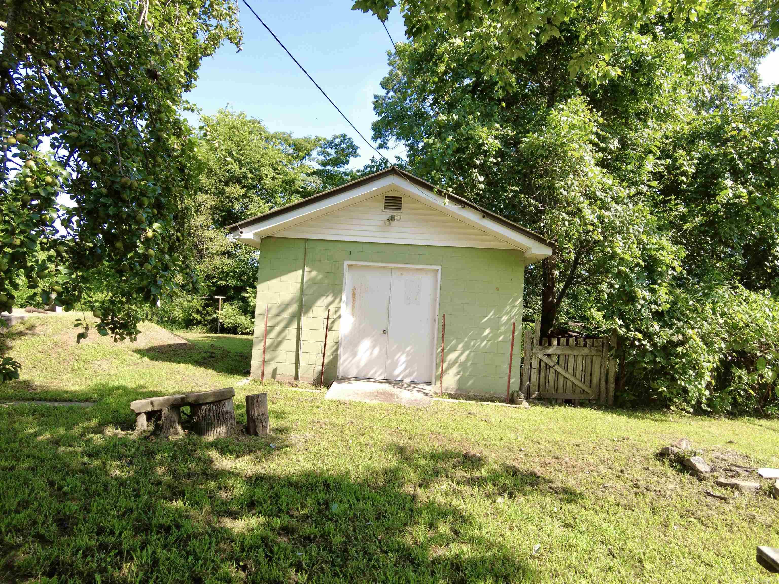1868 Hwy 66  Alco, AR