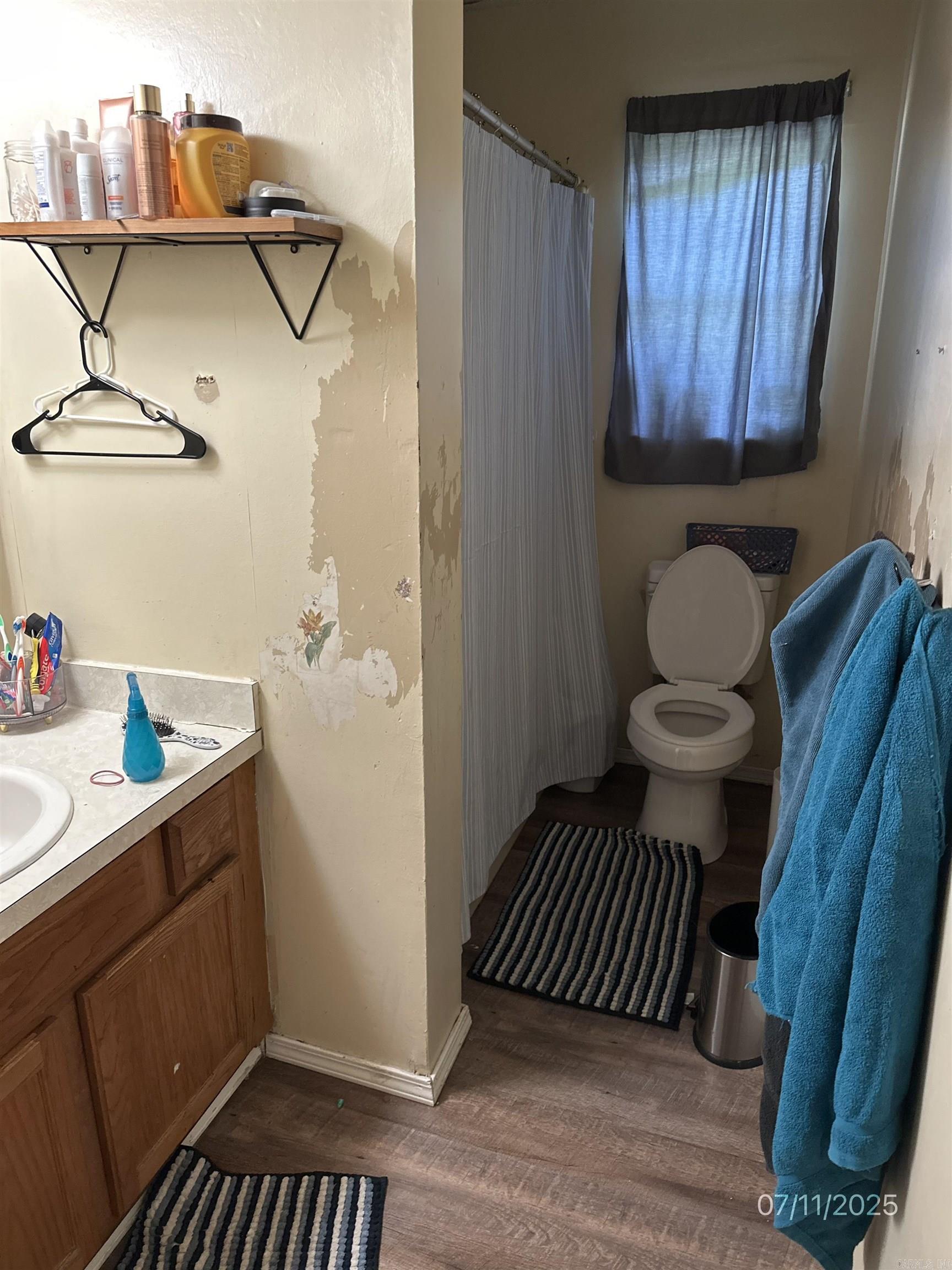 2102 E 14th  Russellville, AR
