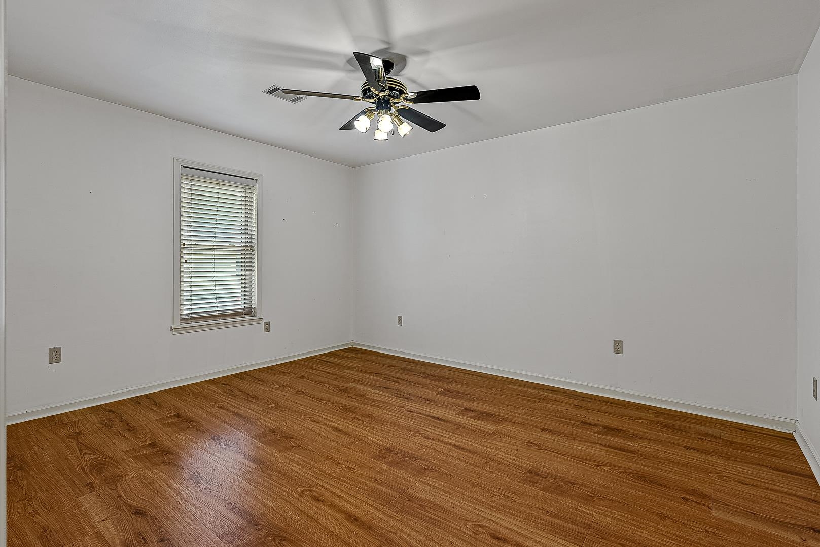 2607 Greenbriar  Jonesboro, AR