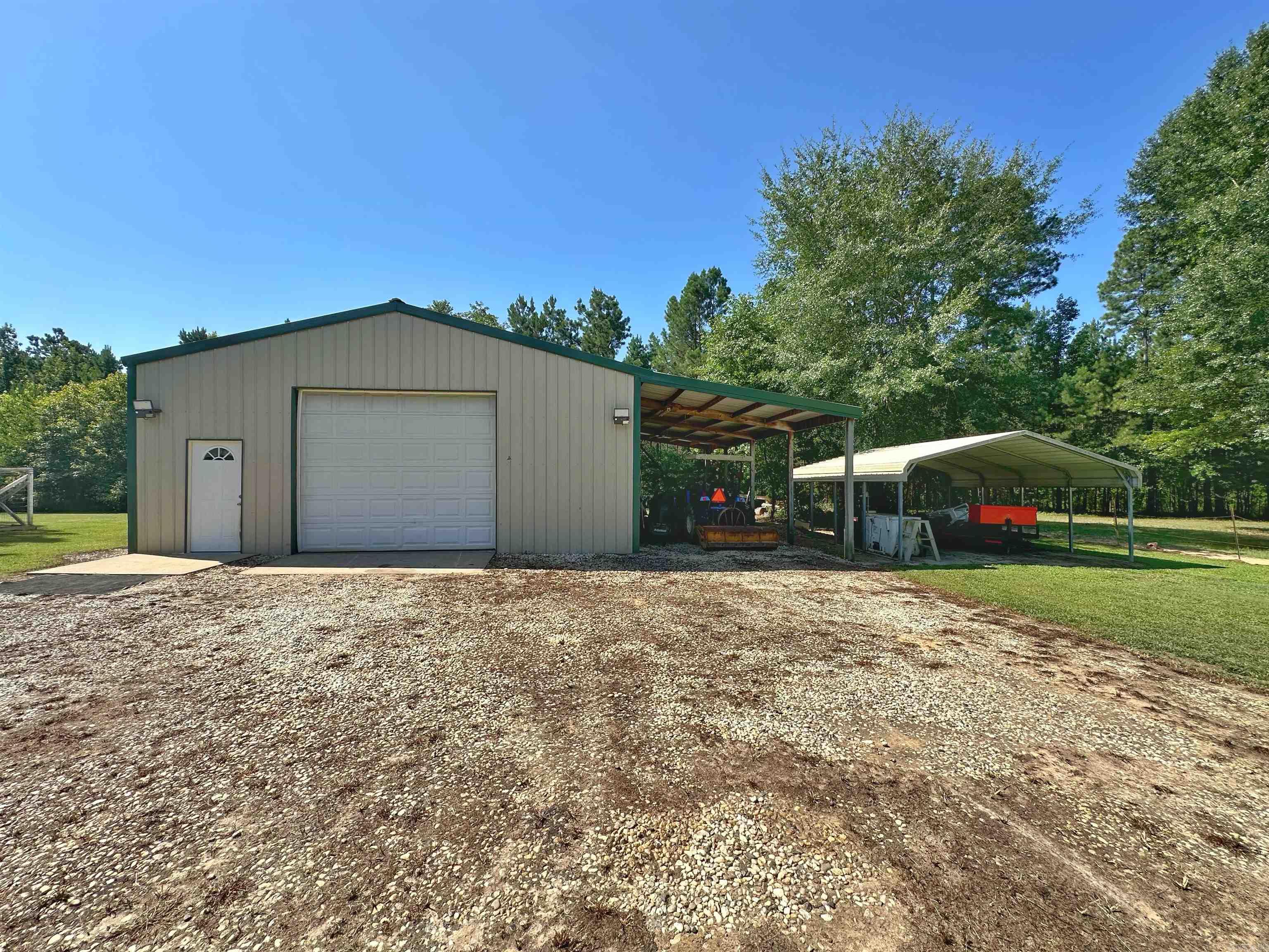 3235 Grant 16  Grapevine, AR