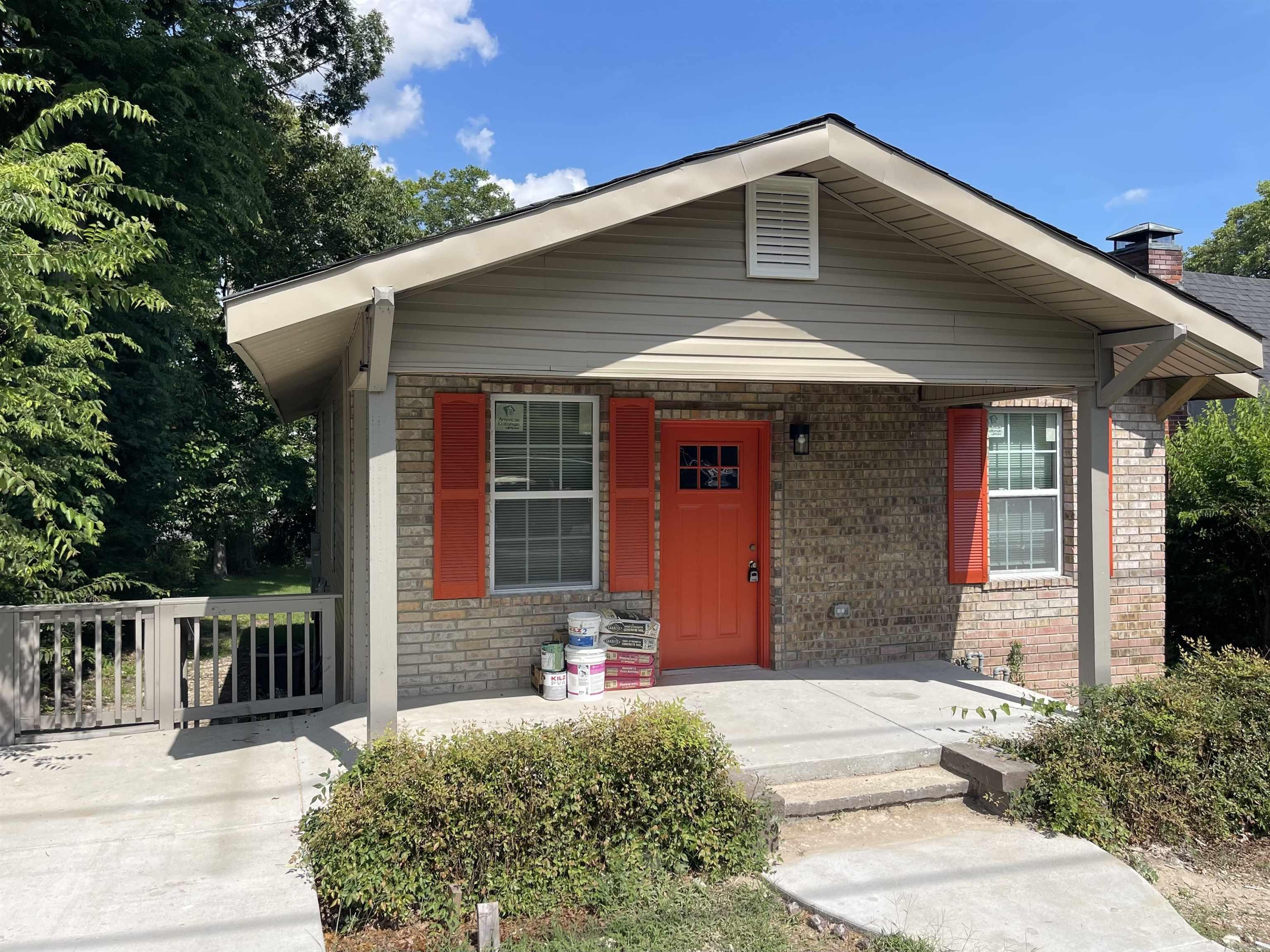 2817 Center  Little Rock, AR
