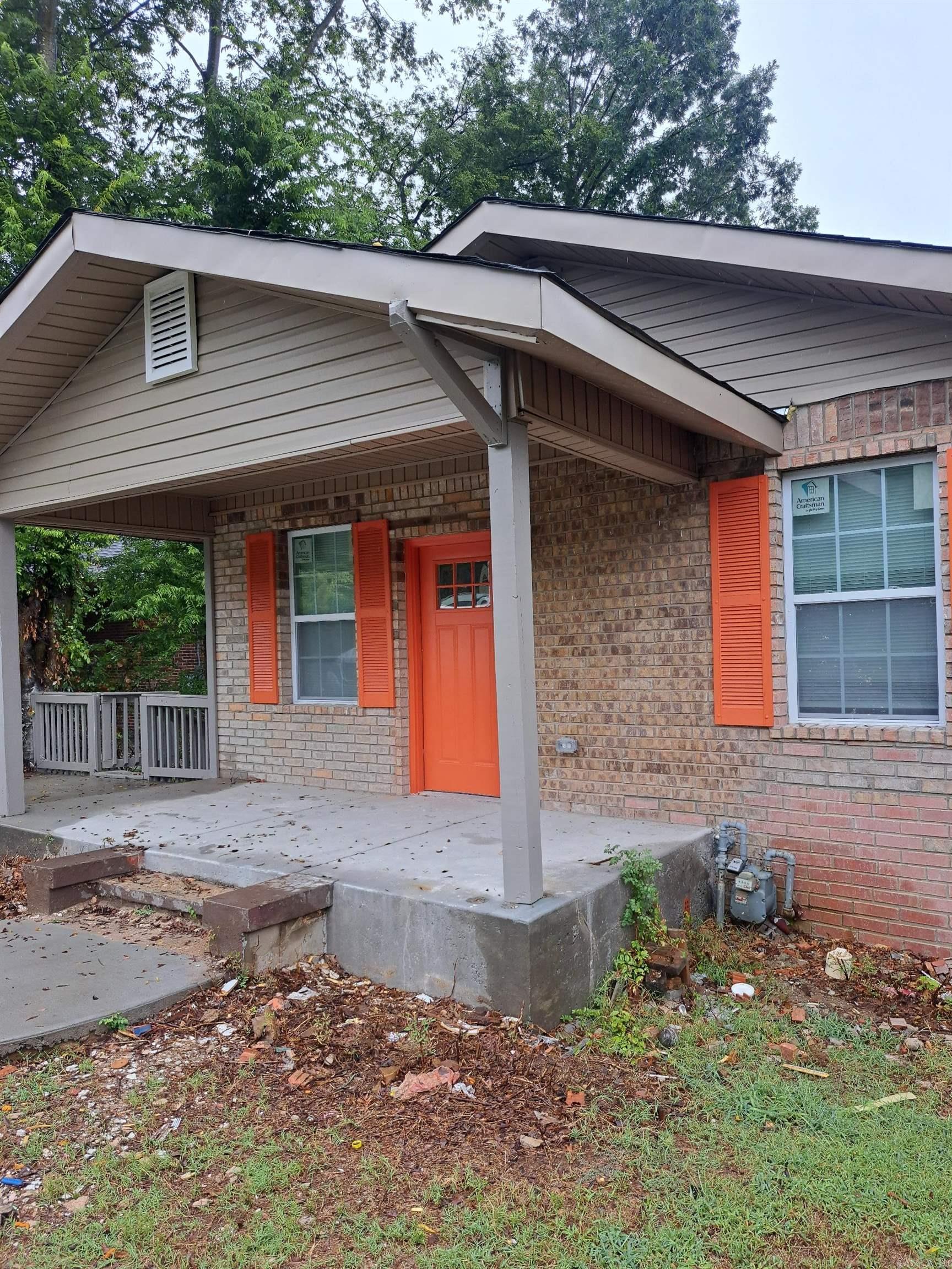 2817 Center  Little Rock, AR