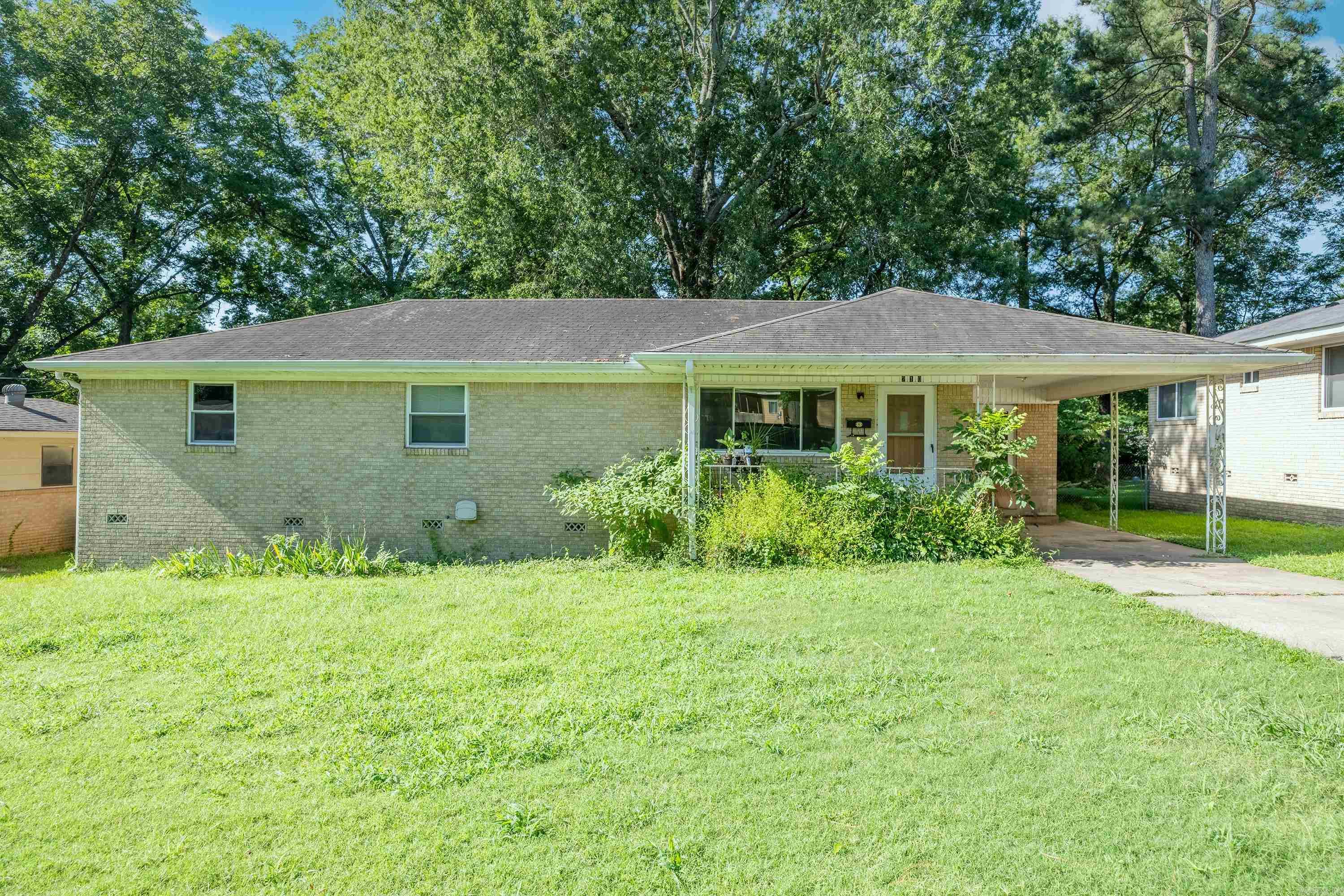 210 W 52nd  North Little Rock, AR