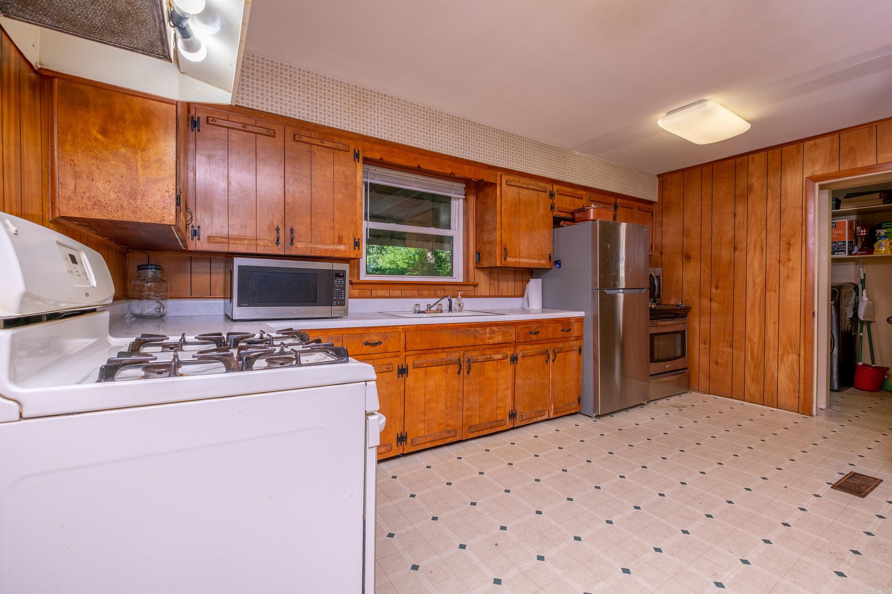 210 W 52nd  North Little Rock, AR