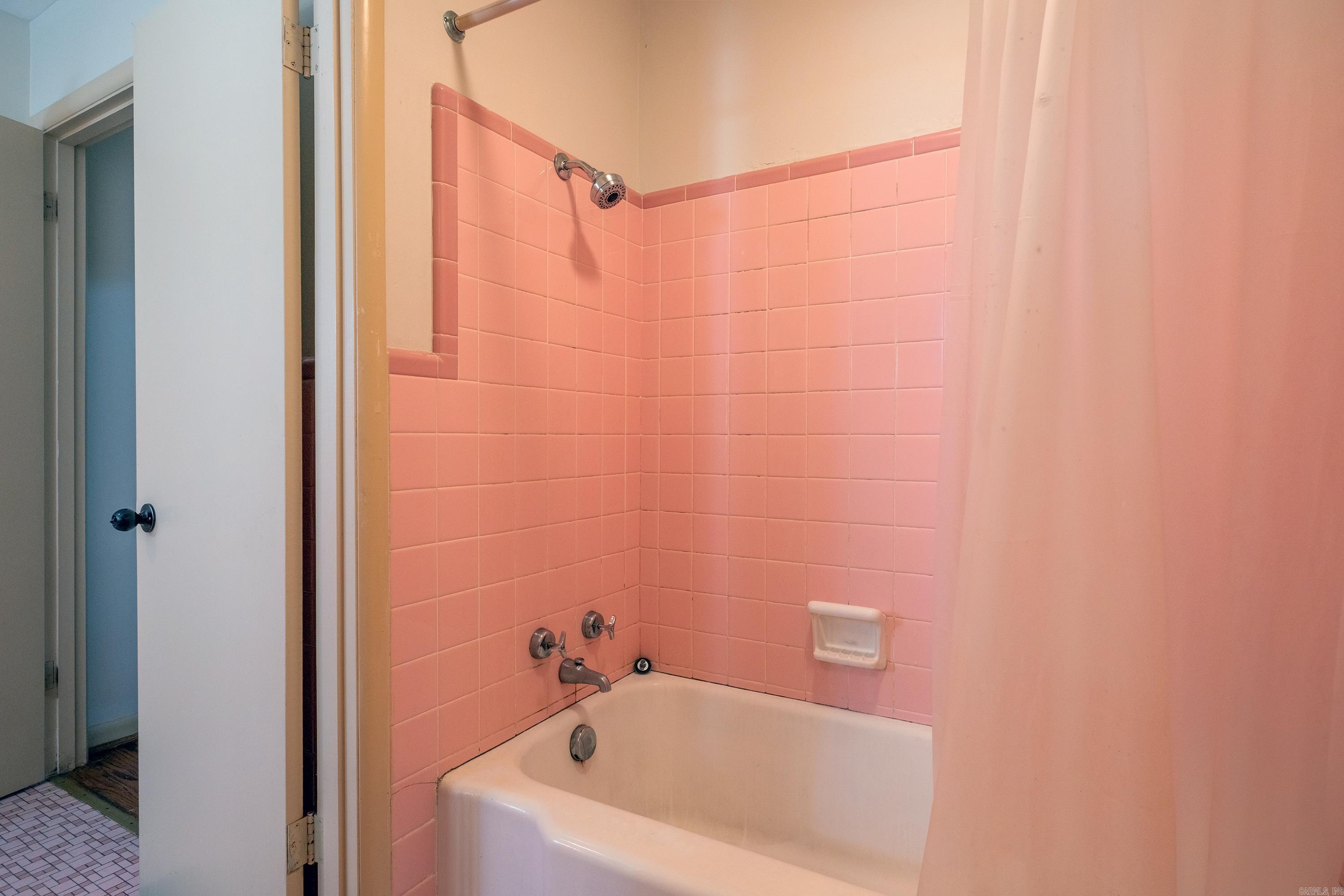 210 W 52nd  North Little Rock, AR