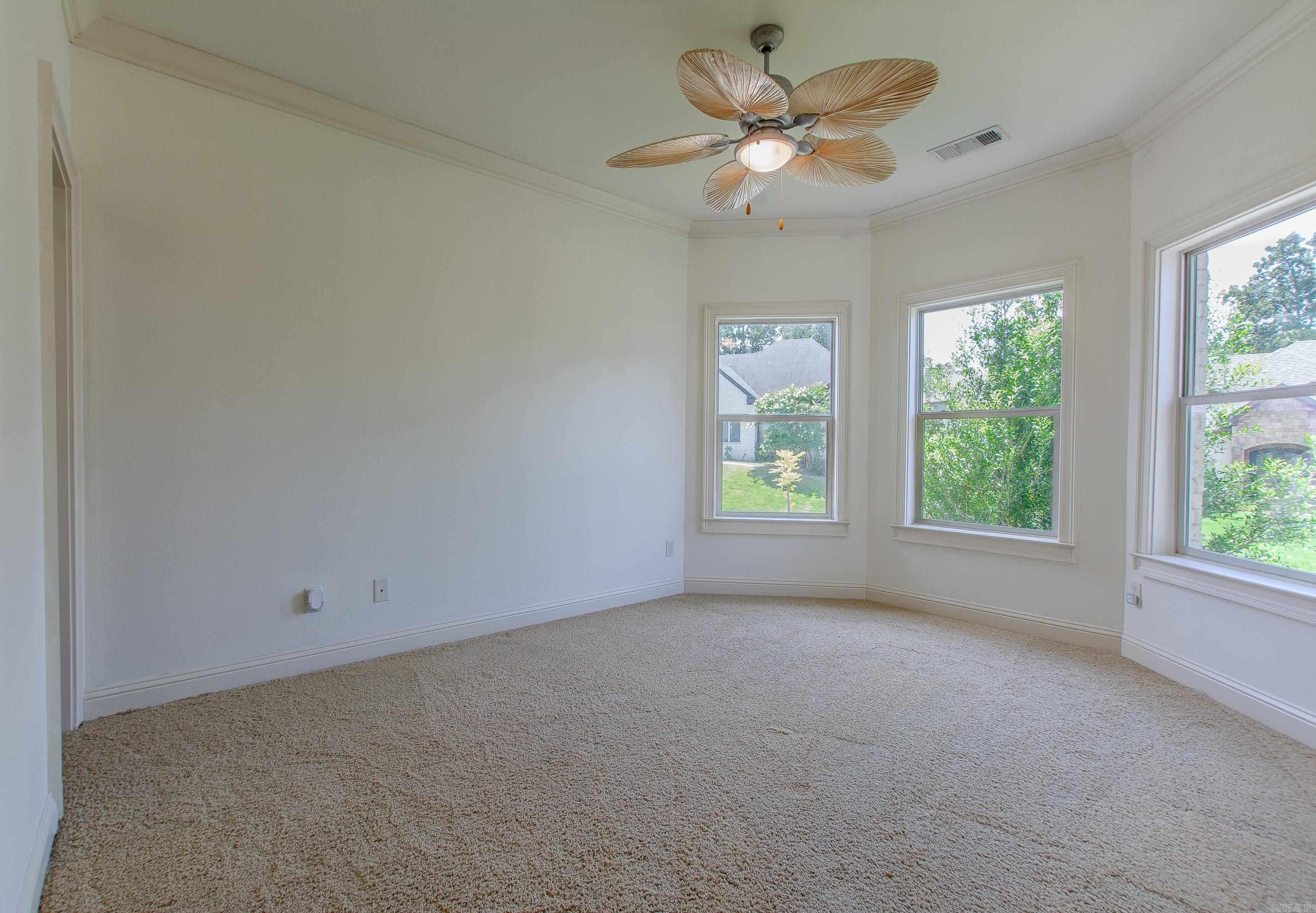 122 Wellington Plantation Lane Little Rock, AR 72207